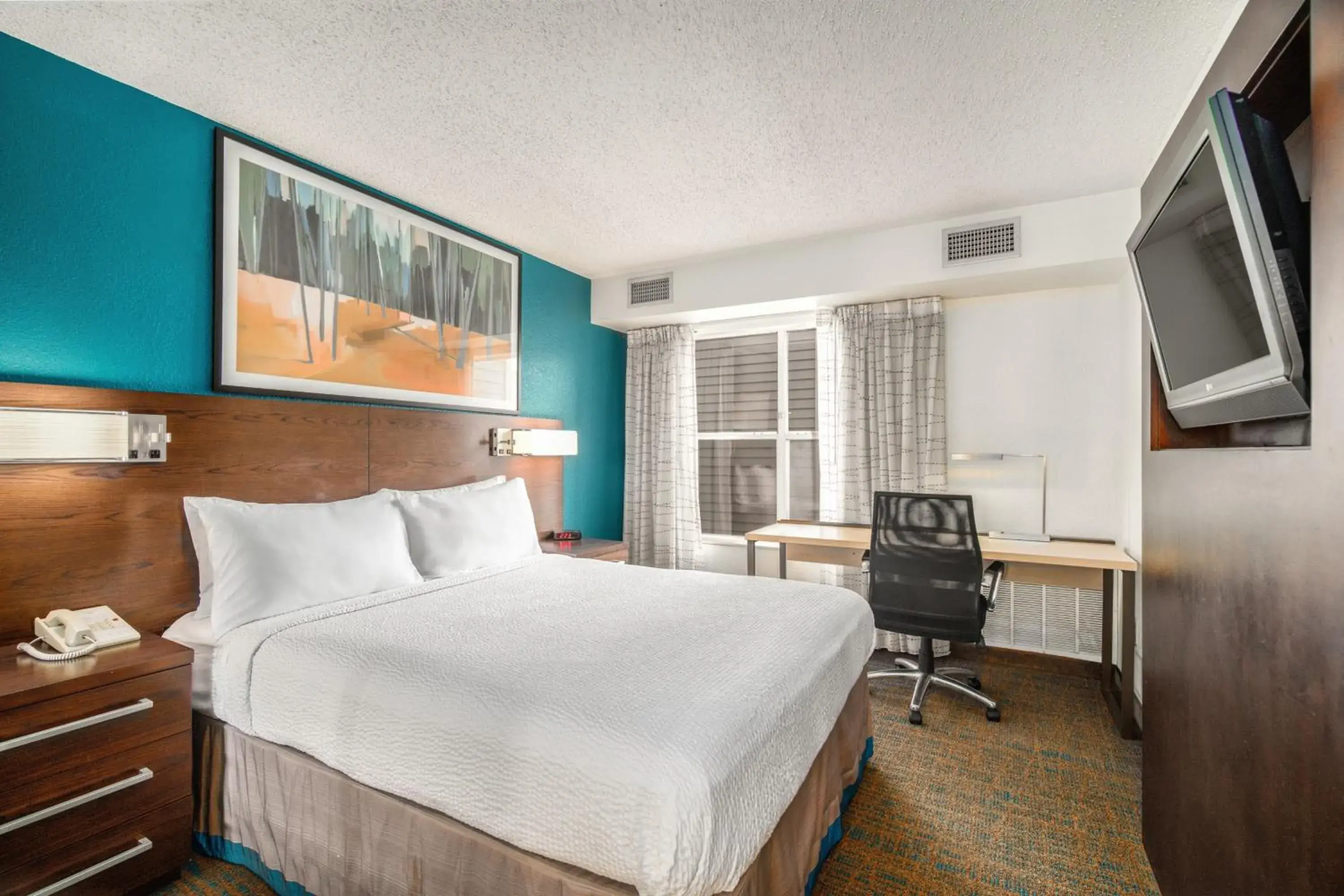 Bedroom, Bed in Residence Inn by Marriott McAllen