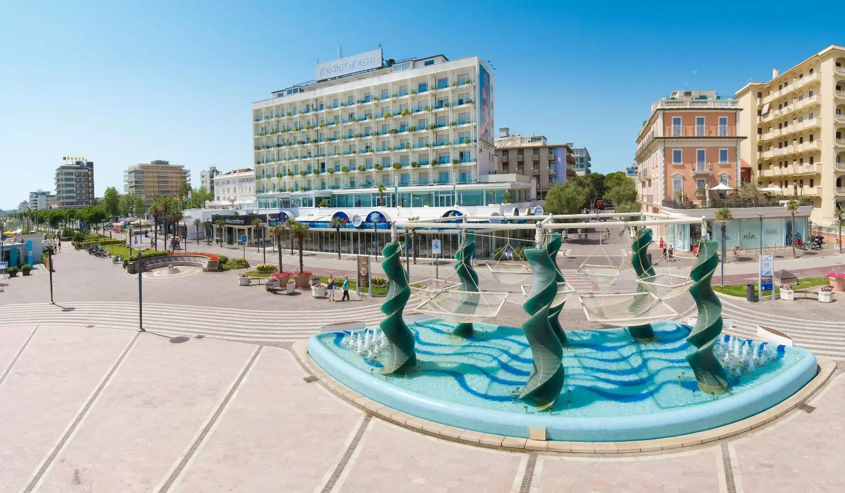Area and facilities in Hotel Mediterraneo