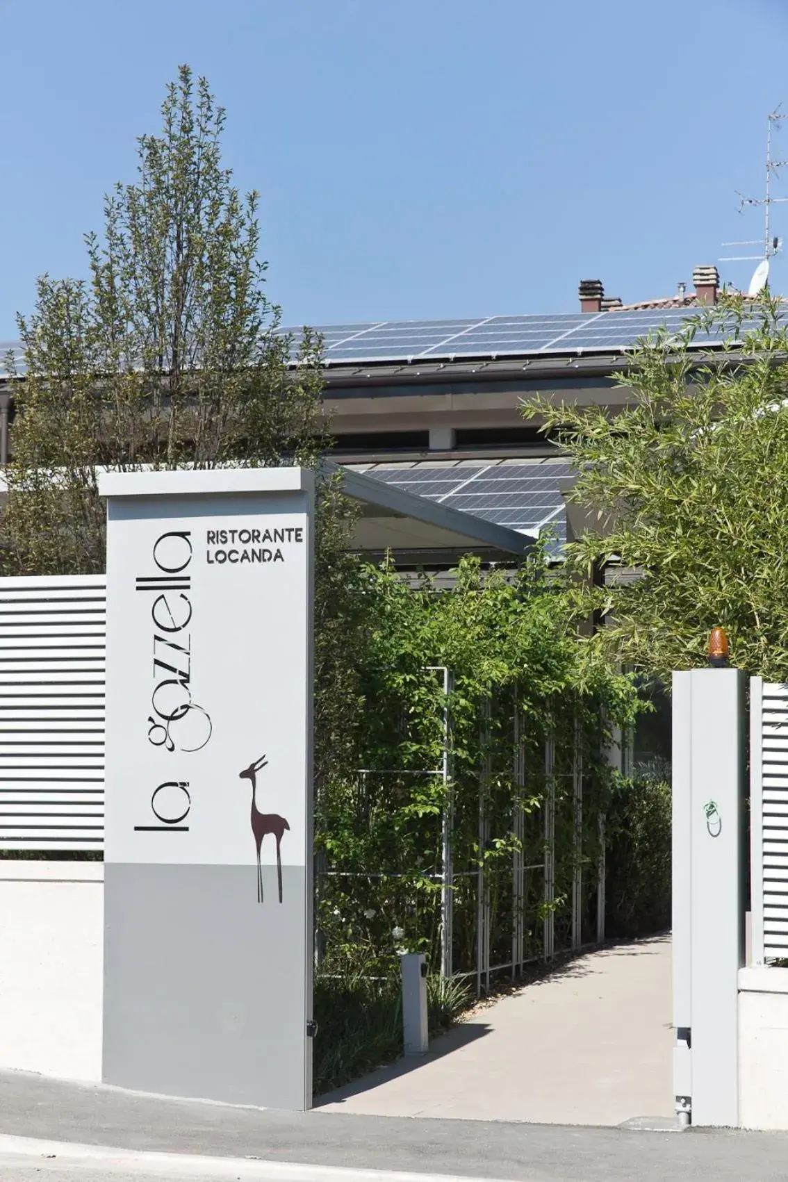 Facade/entrance, Property Building in Locanda La Gazzella