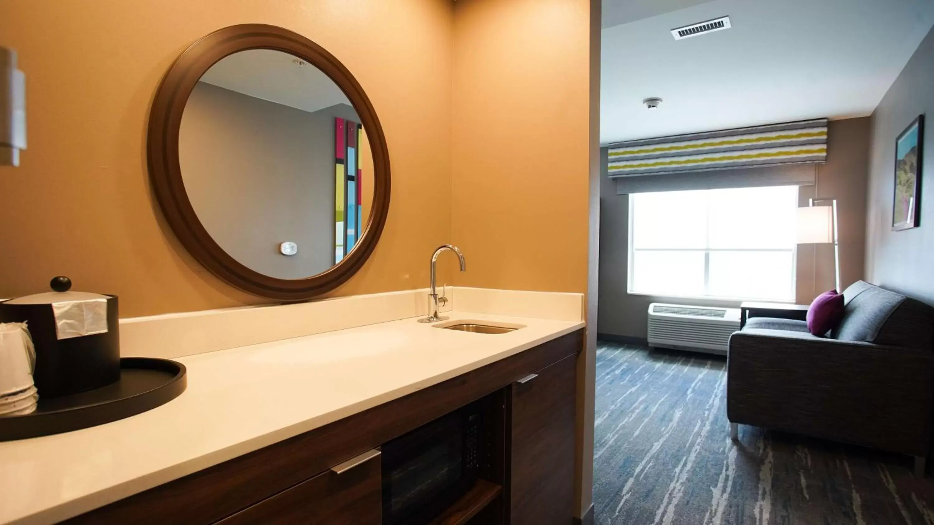 Photo of the whole room, Bathroom in Hampton Inn & Suites St Clairsville, Oh