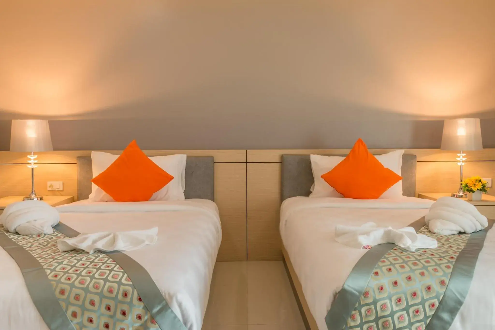 Bed in The Smart Hotel Hat Yai (SHA Extra Plus)