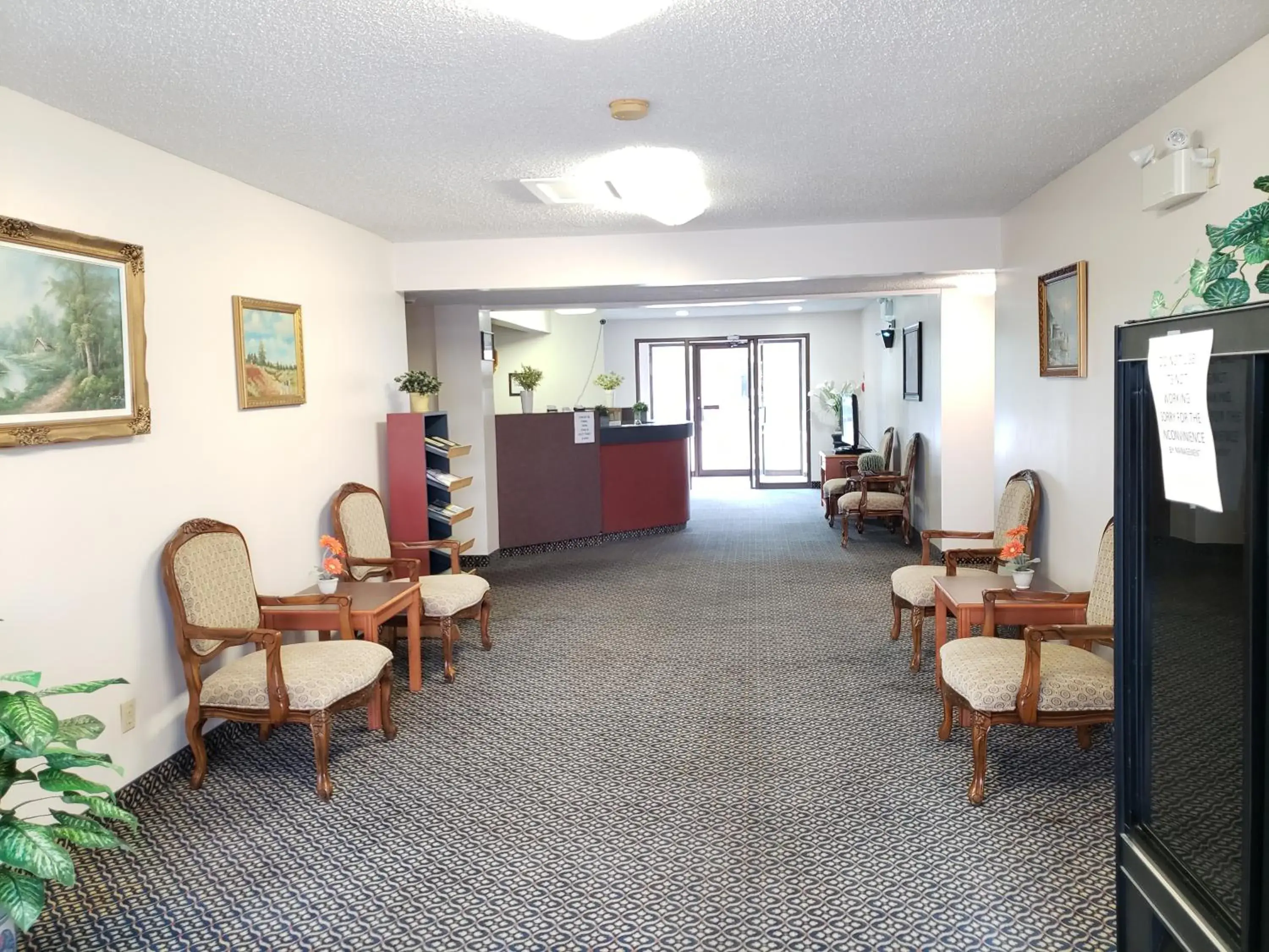 Lobby/Reception in Tower Inn