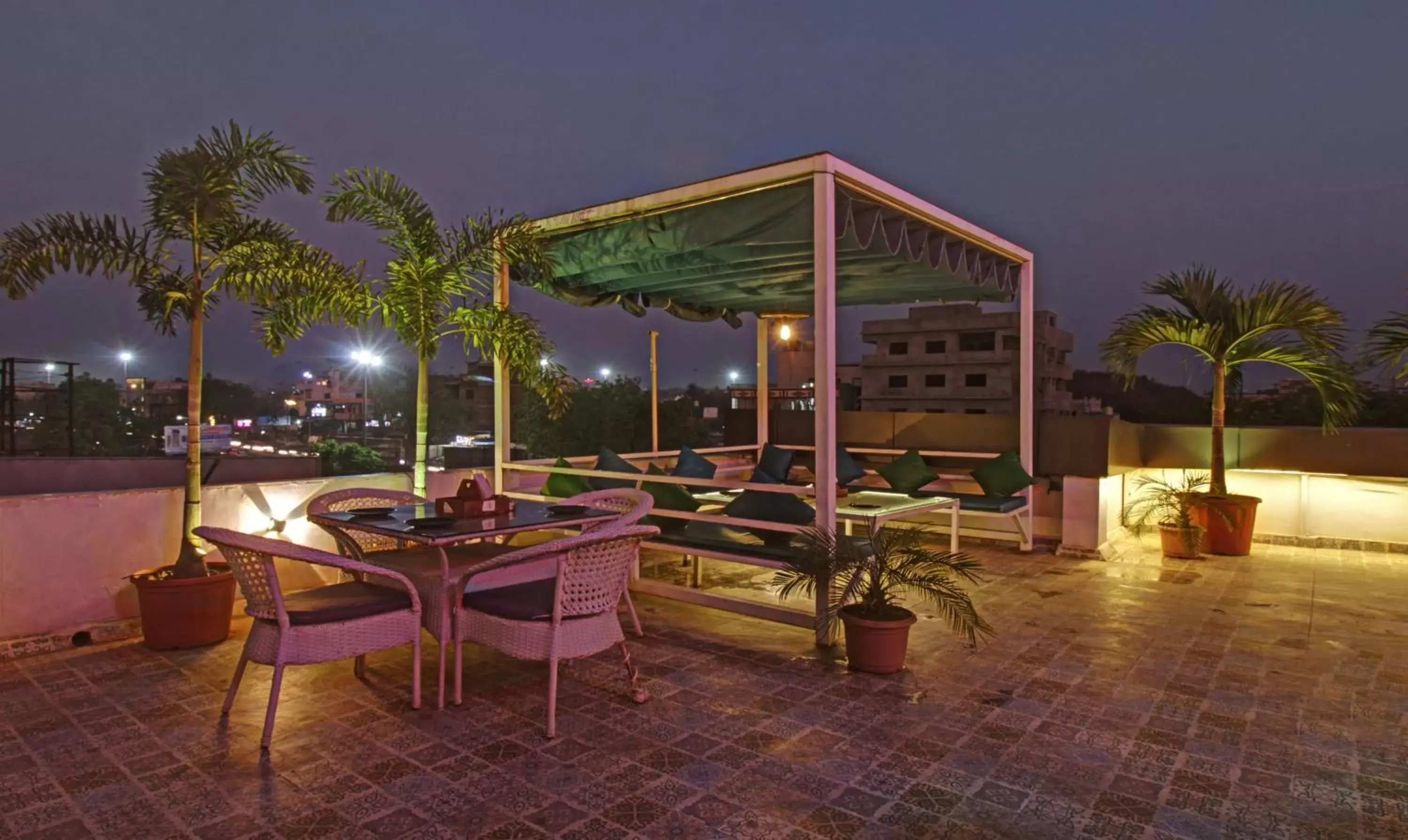 Restaurant/places to eat in Treebo The Boss Restaurant/places to eat in Treebo The Boss