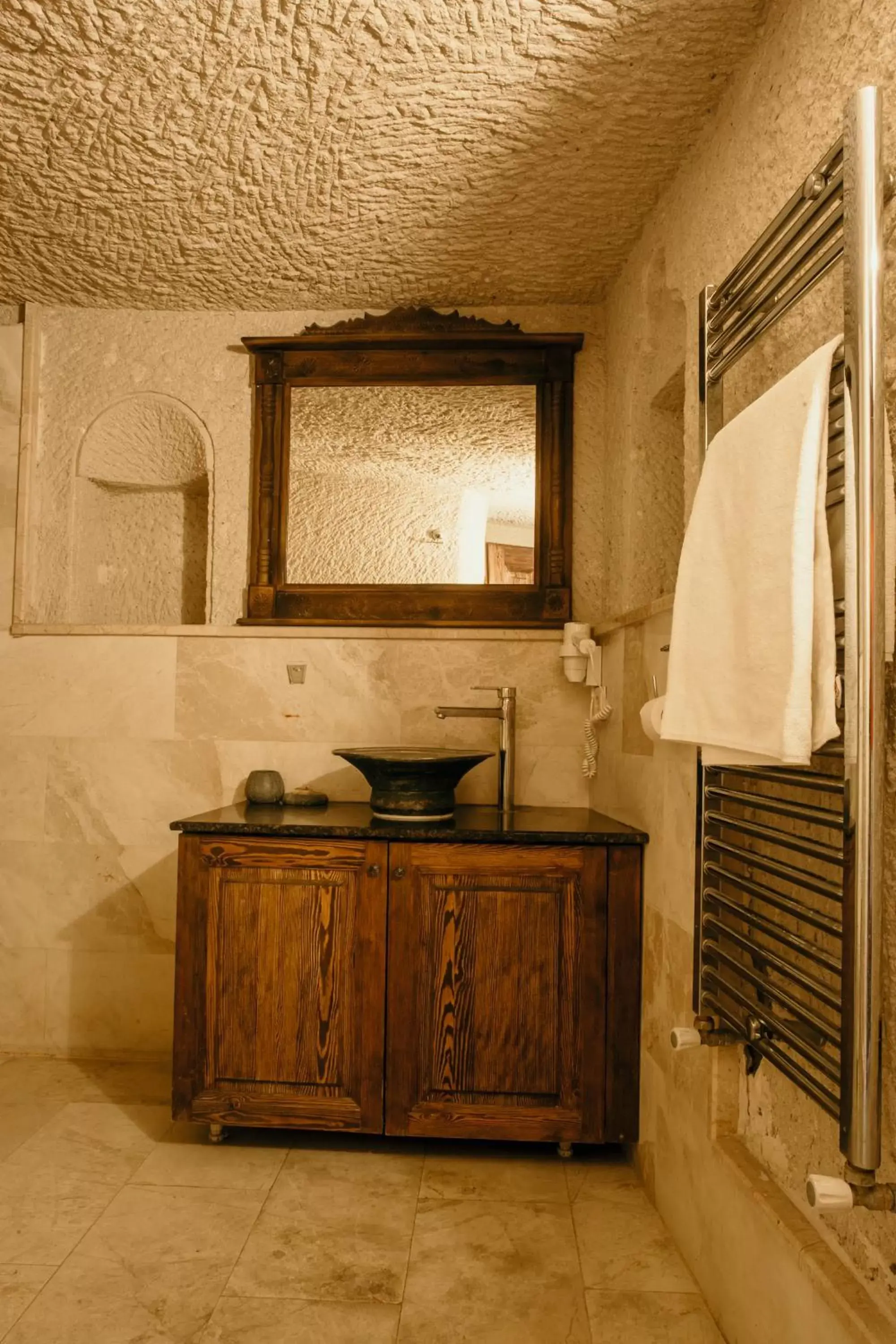 Bathroom in Village Cave House Hotel