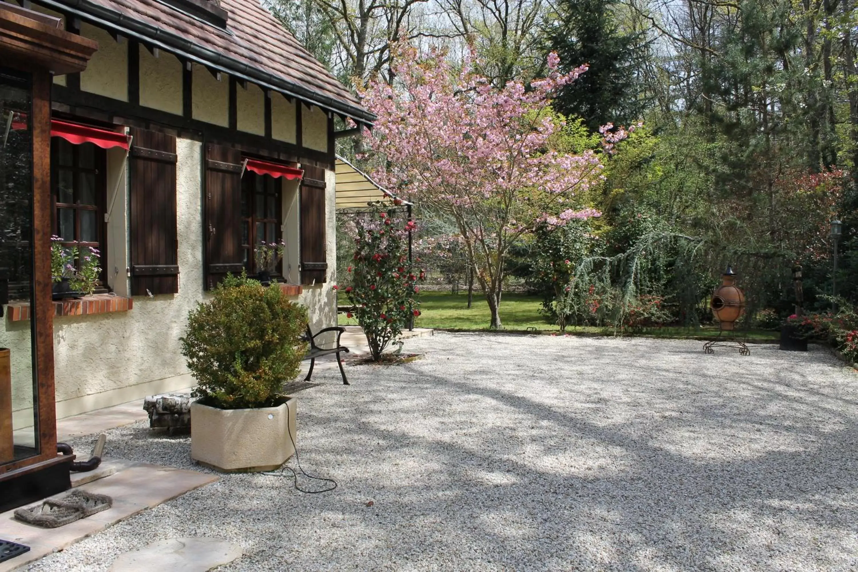 Garden in Chambres d'hôtes La Brillève