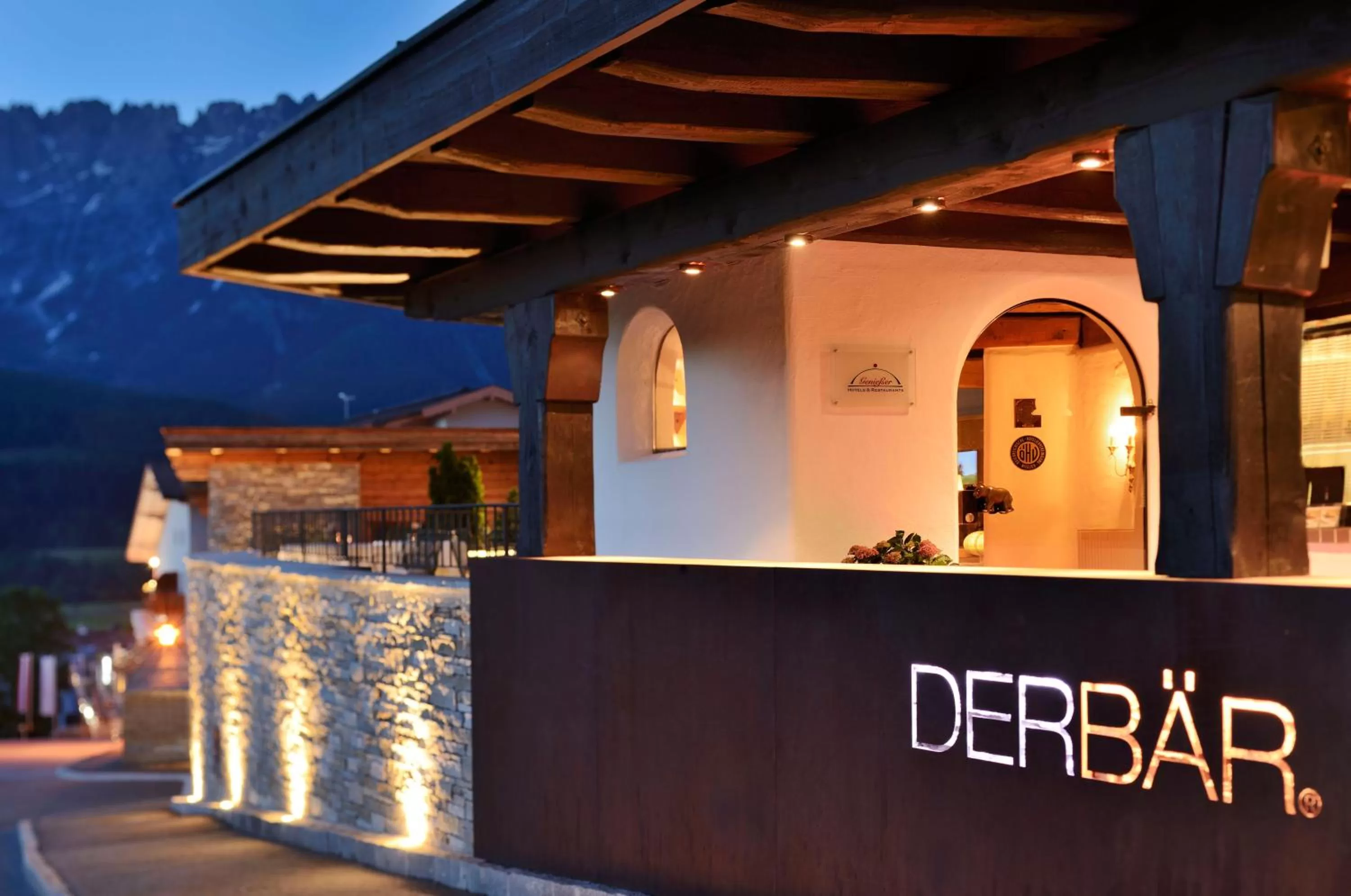 Facade/entrance in Hotel Der Bär