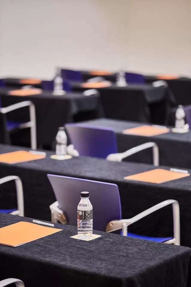 Meeting/conference room in Silken Puerta Valencia