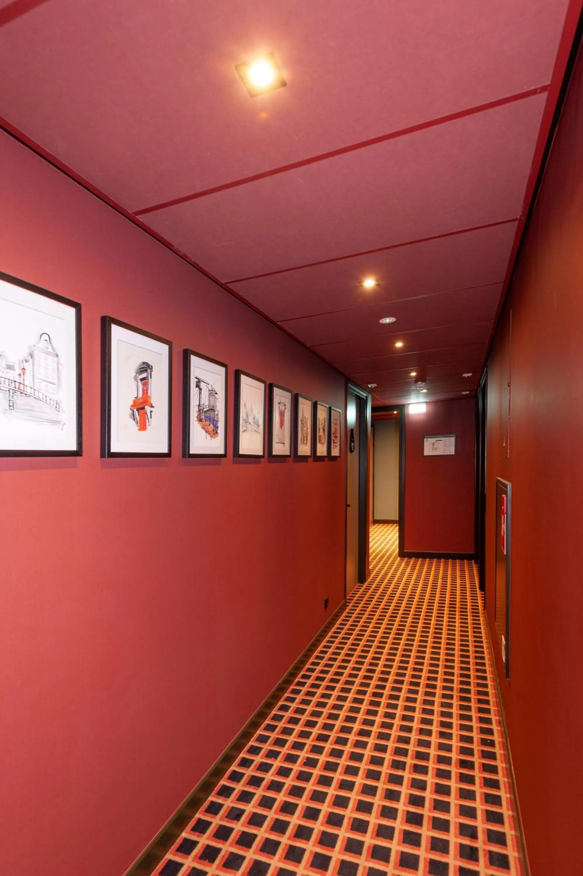 Property building in Hotel Nicolaas Witsen