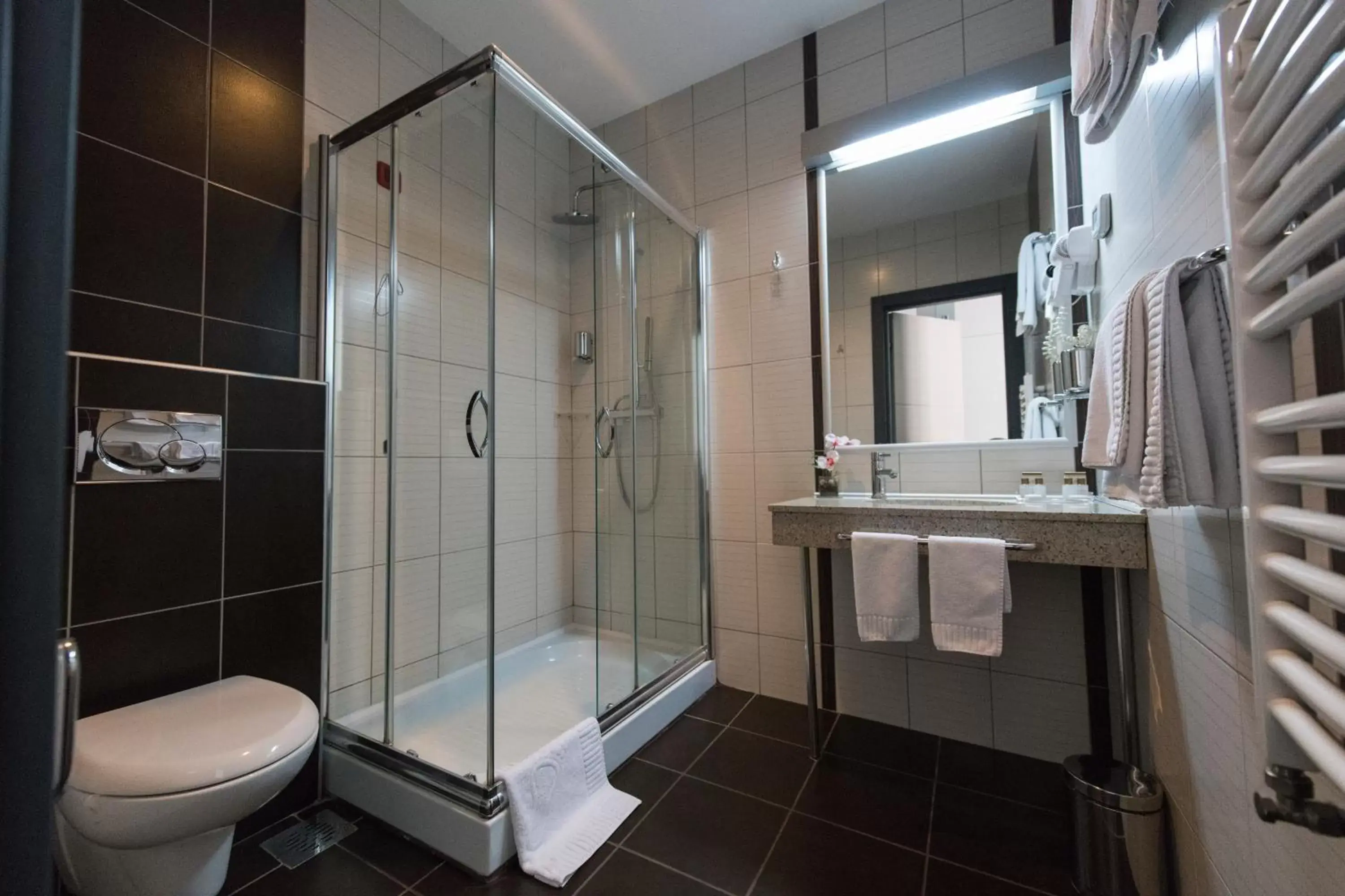 Bathroom in Kopernikus Hotel Prag