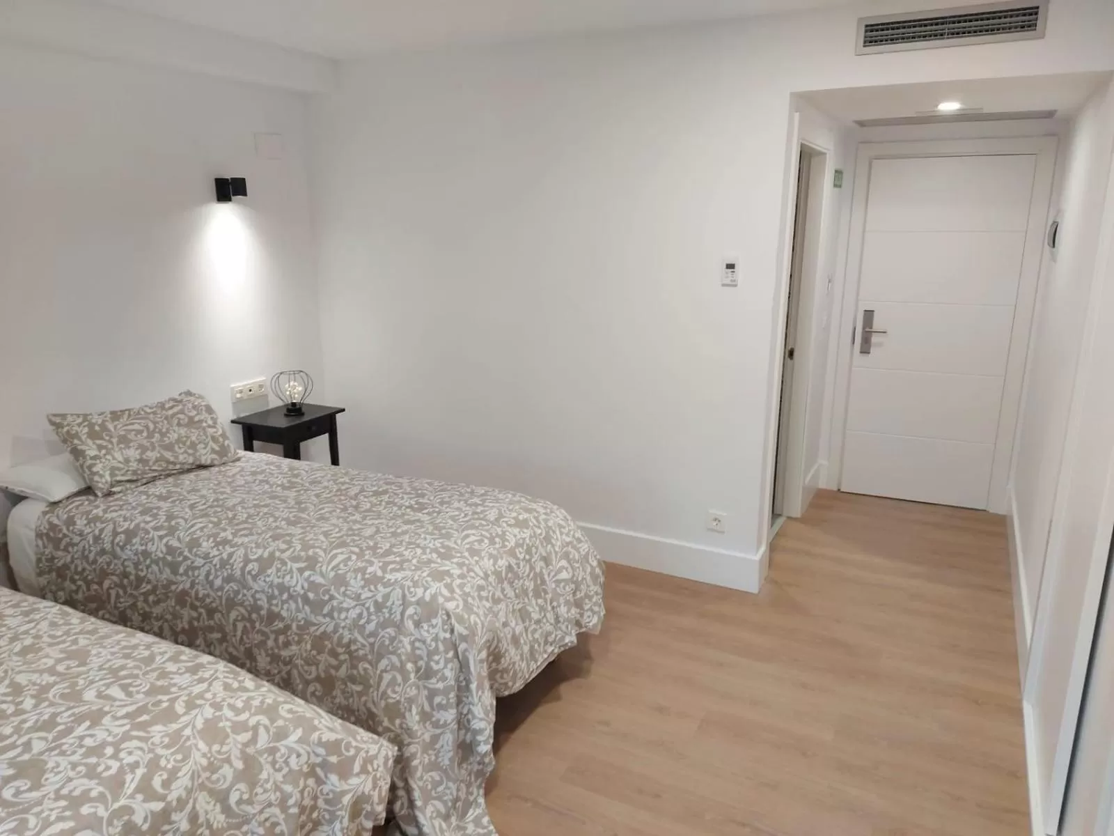 Bed in Hotel - Hostel Atuvera