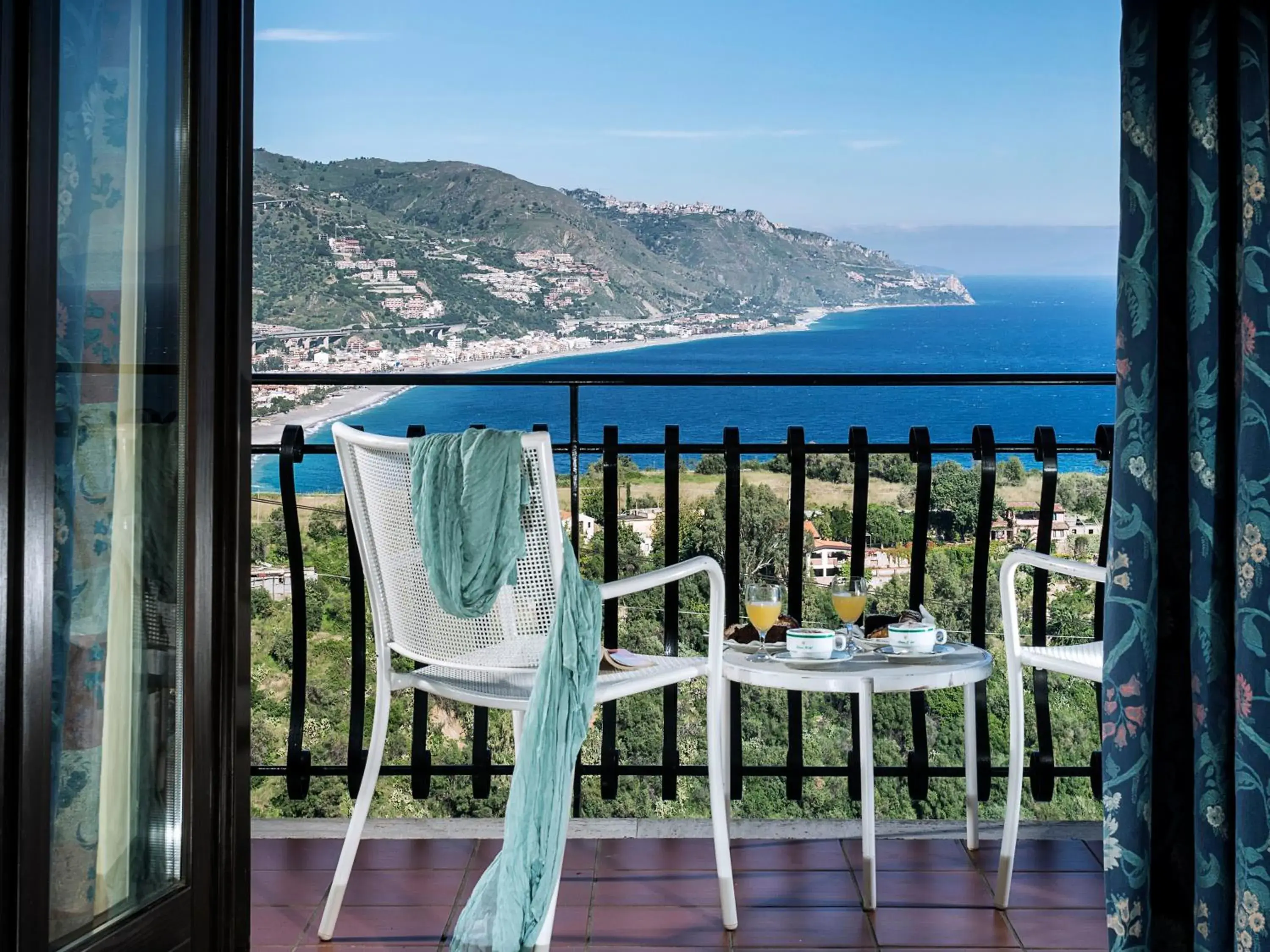 Balcony/Terrace in Hotel Sirius