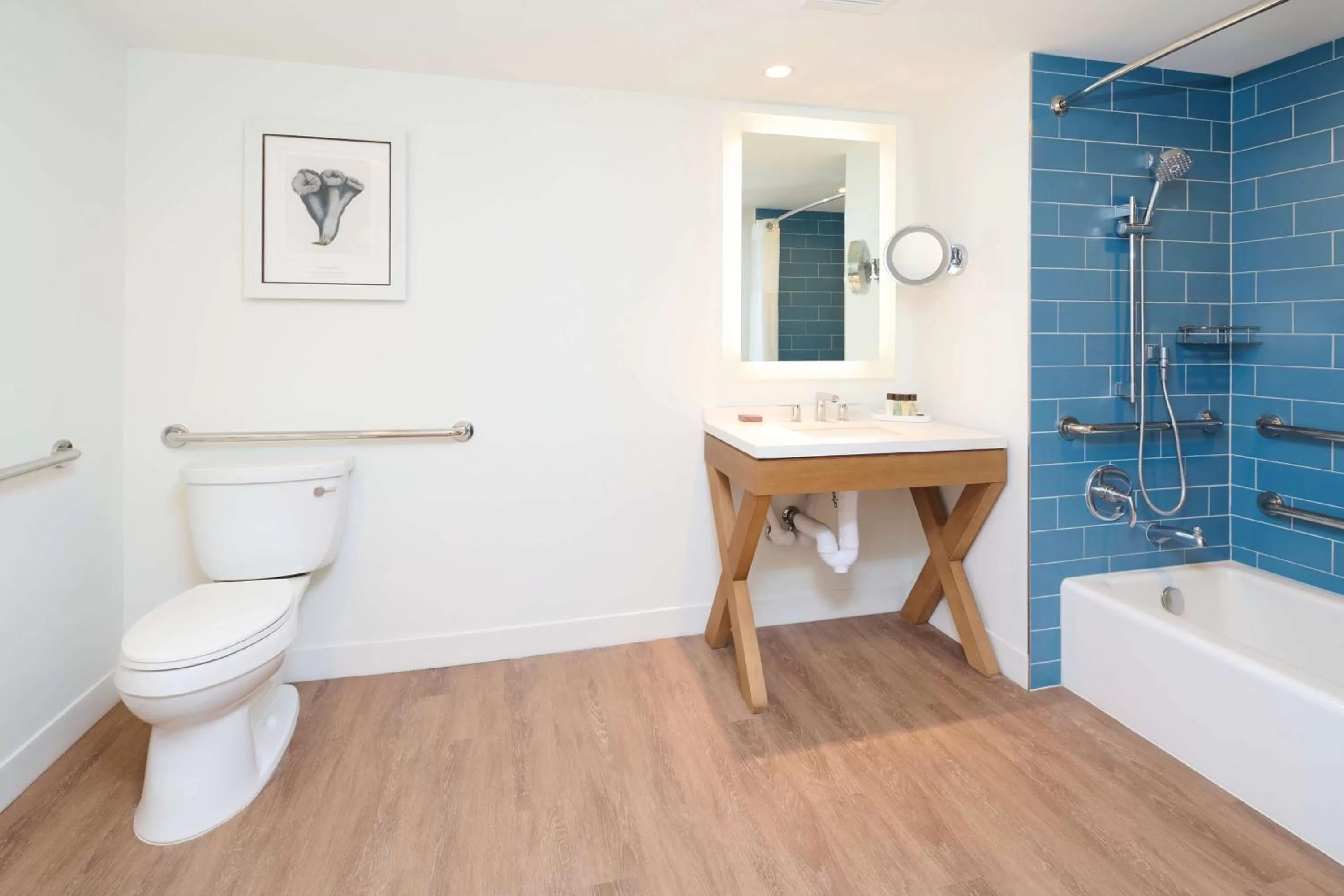 Bathroom in OUTRIGGER Reef Waikiki Beach Resort