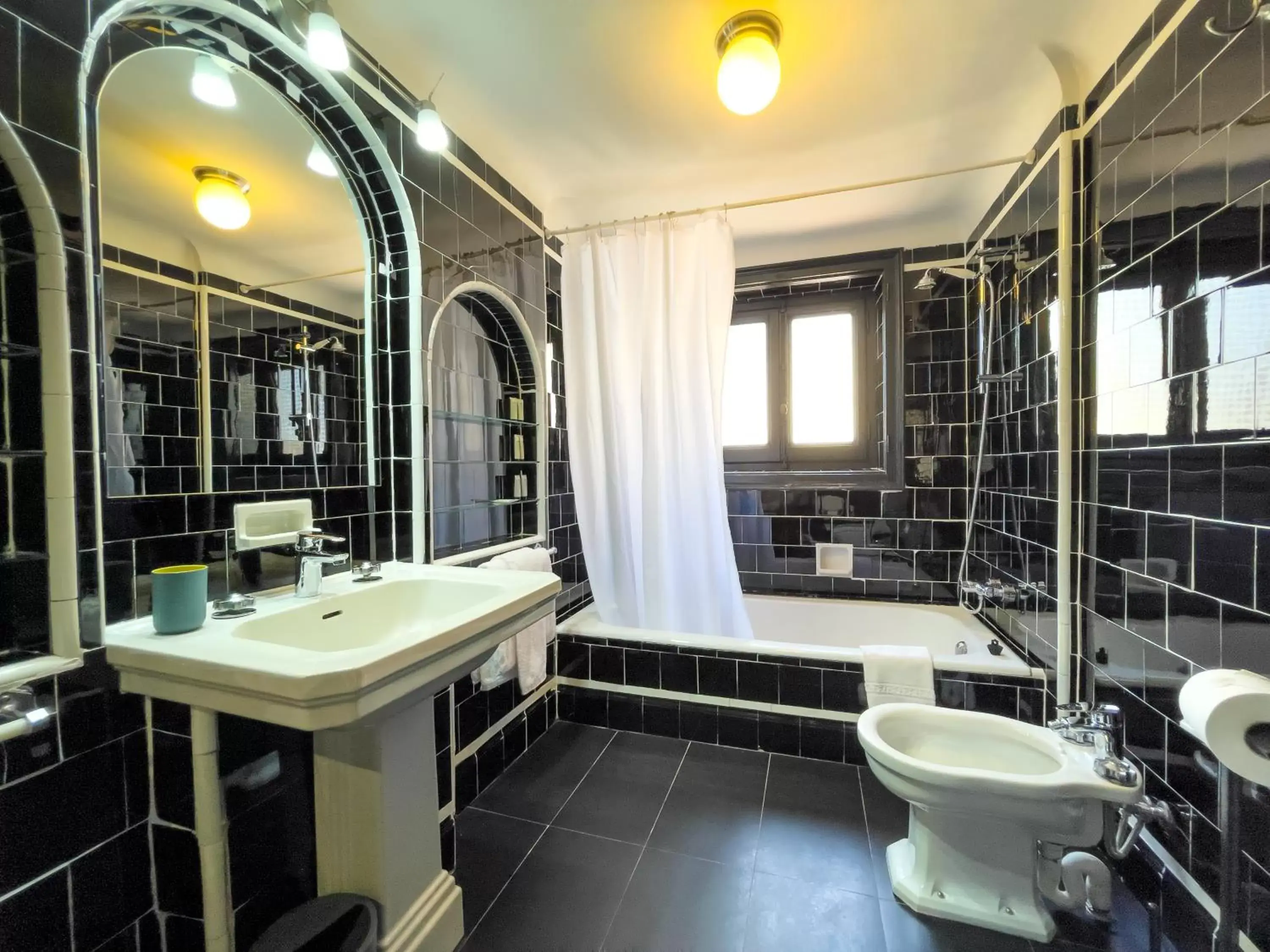 Bathroom in Angelats Hotel