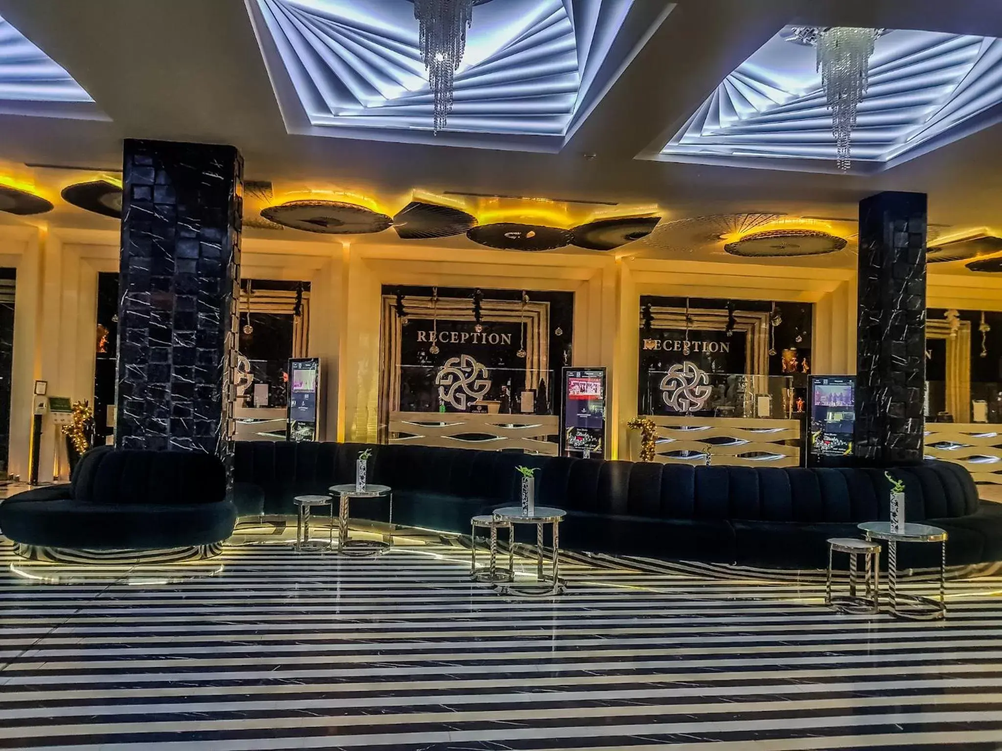 Lobby or reception in Hotel Marinela Sofia Lobby or reception in Hotel Marinela Sofia