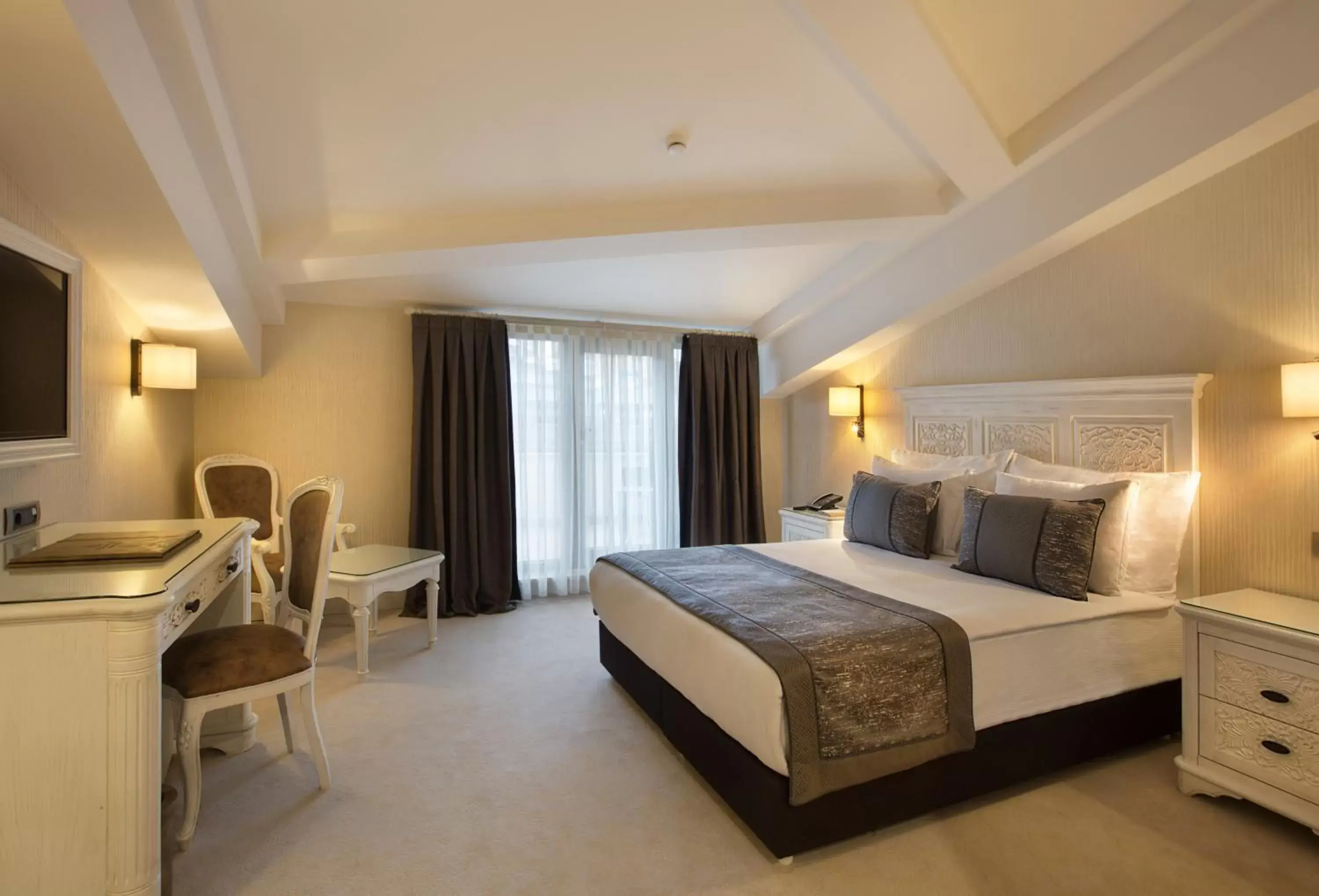 Bedroom in Ottoman's Life Hotel Deluxe