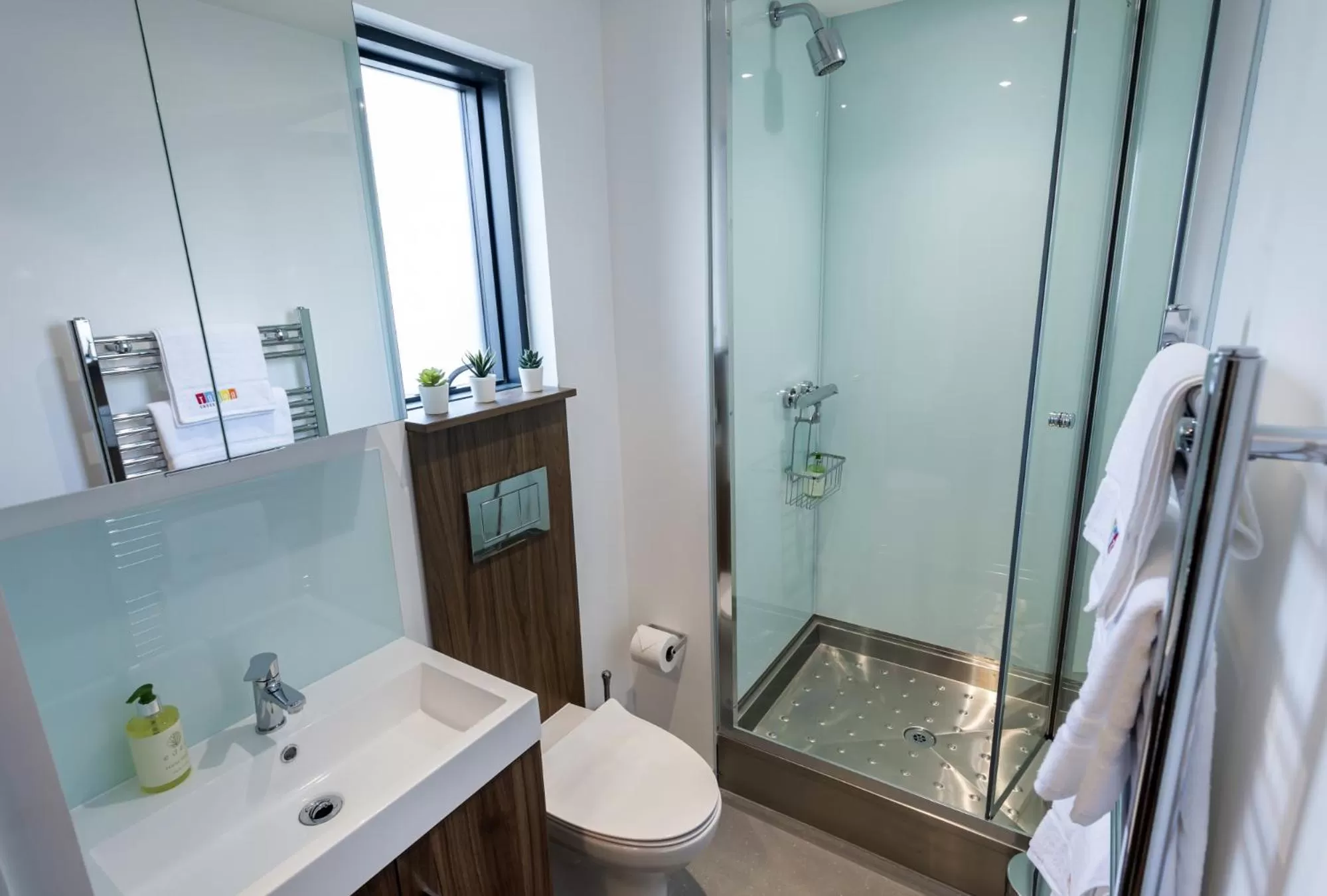 Bathroom in Apartrooms Aberdeen