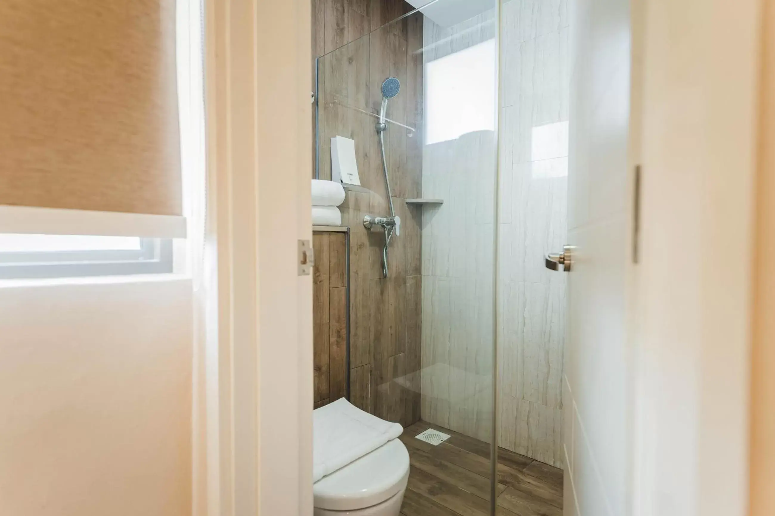 Bathroom in Hotel 81 Premier Star Bathroom in Hotel 81 Premier Star