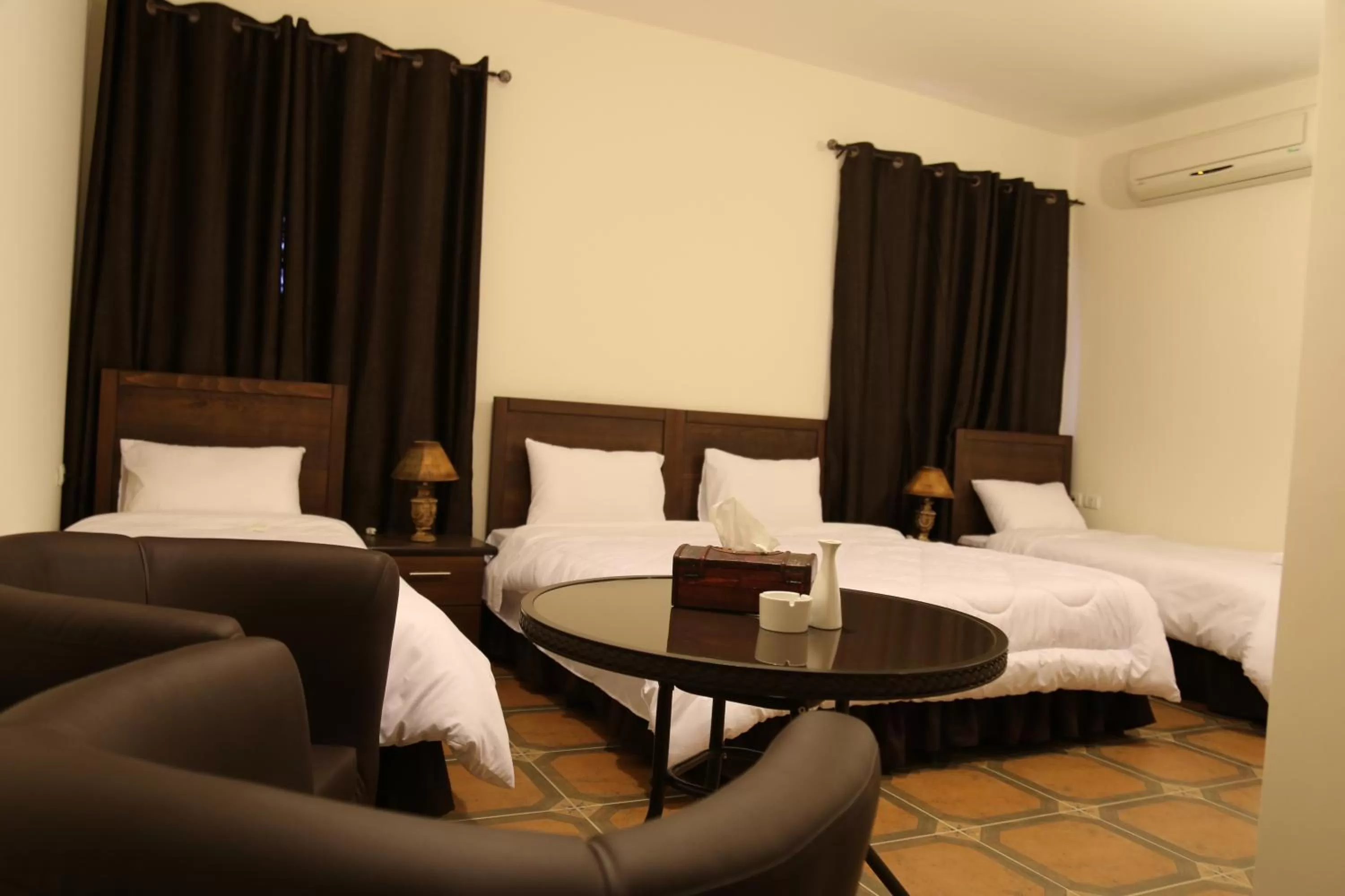 Nearby landmark, Bed in Orient Hotel