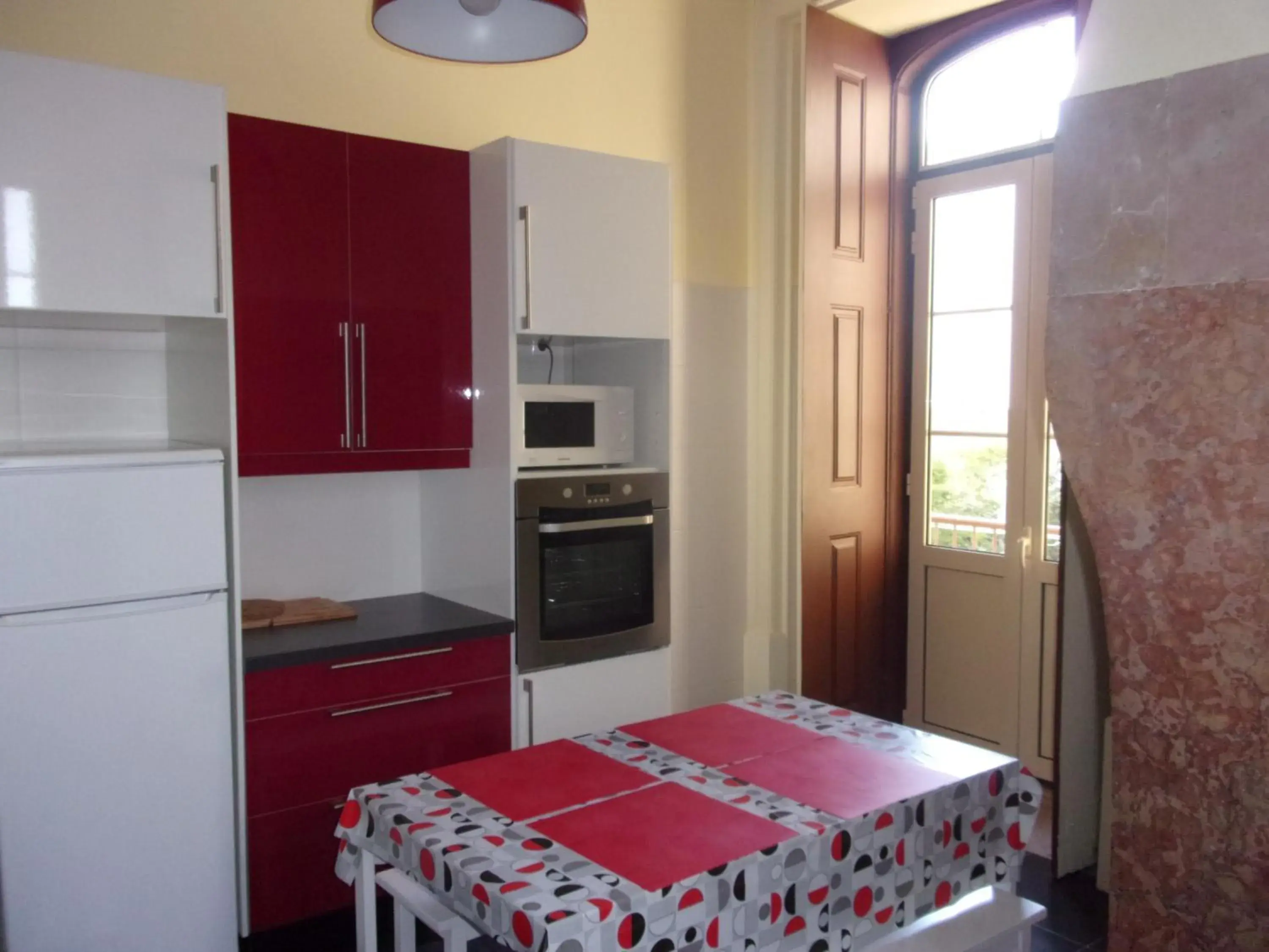 Kitchen or kitchenette, Kitchen/Kitchenette in Hostel 402