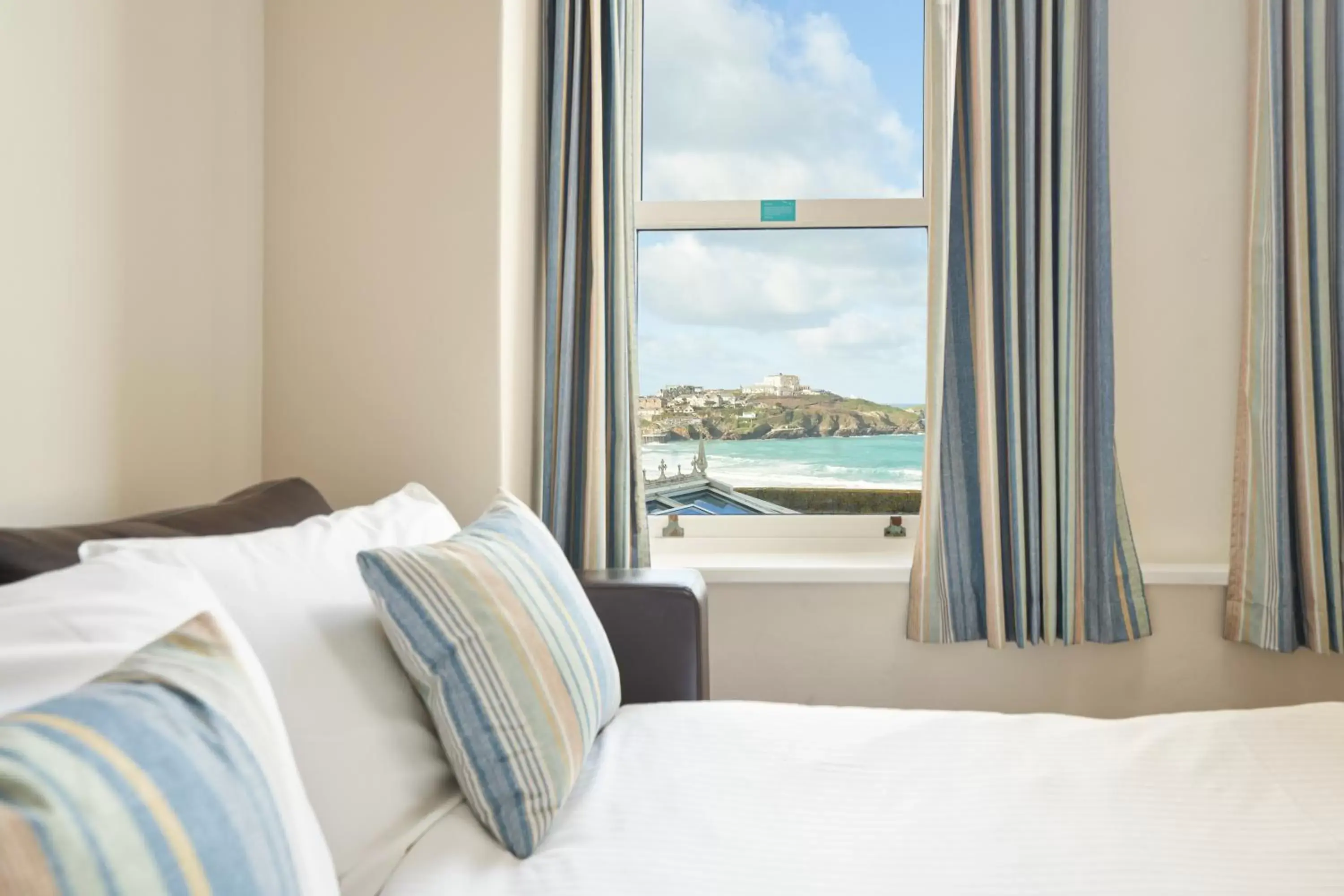 View (from property/room), Bed in Great Western View (from property/room), Bed in Great Western