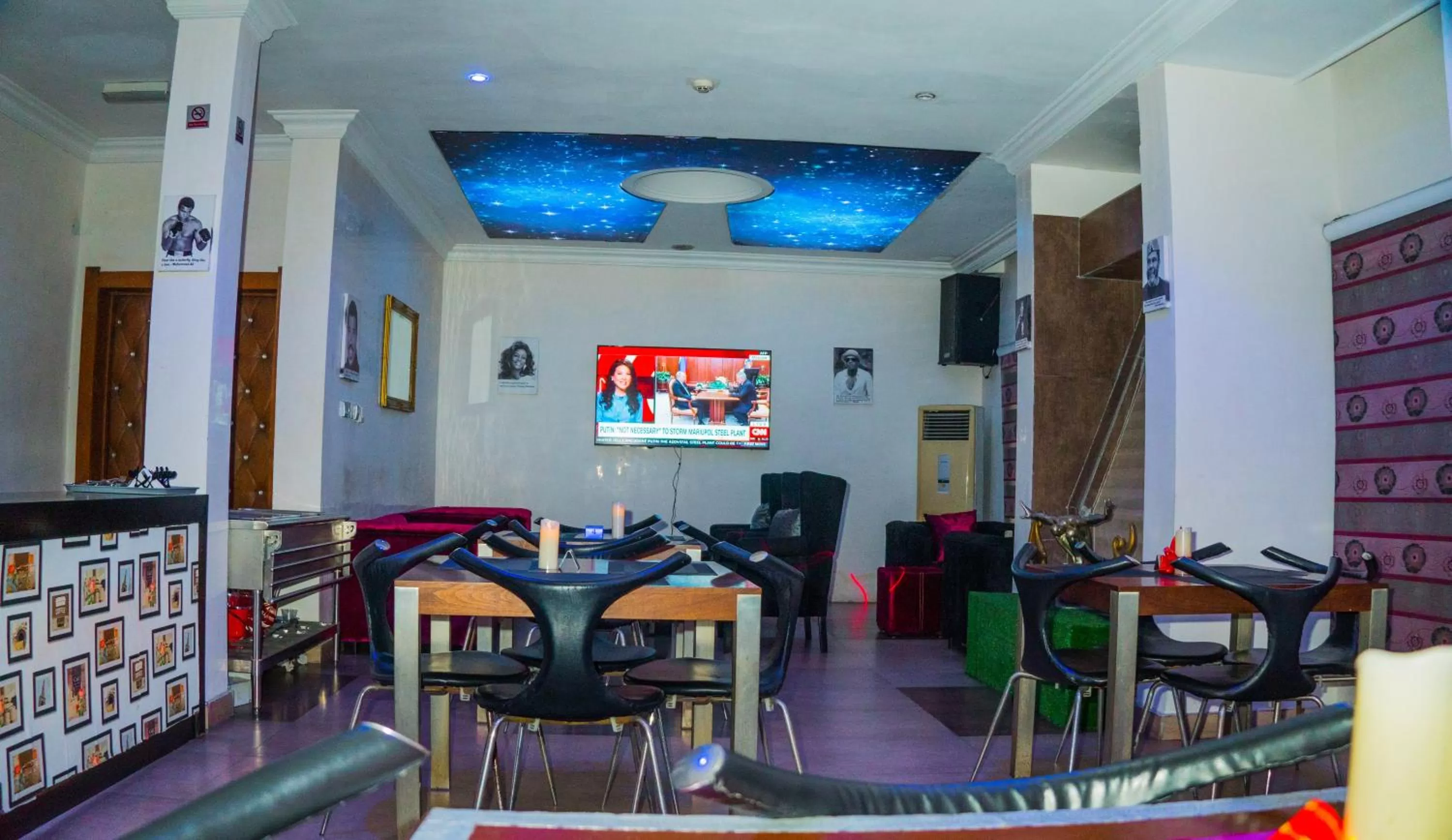 Restaurant/Places to Eat in 1804 Boutique Hotel