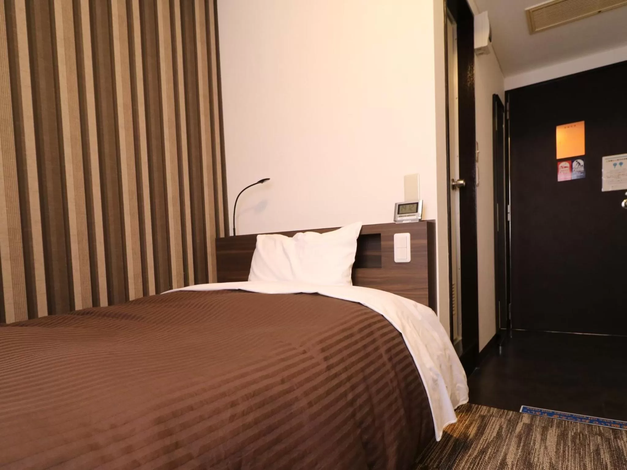 Bed in Odawara Terminal Hotel