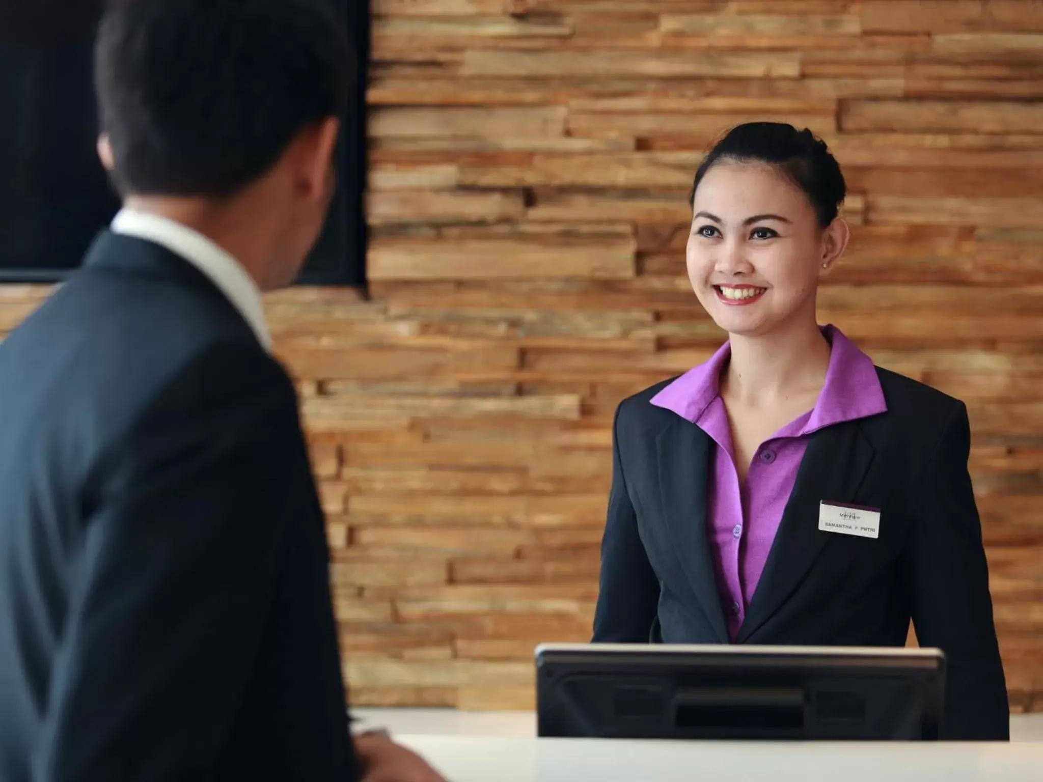 Lobby or reception in Mercure Jakarta Simatupang Lobby or reception in Mercure Jakarta Simatupang