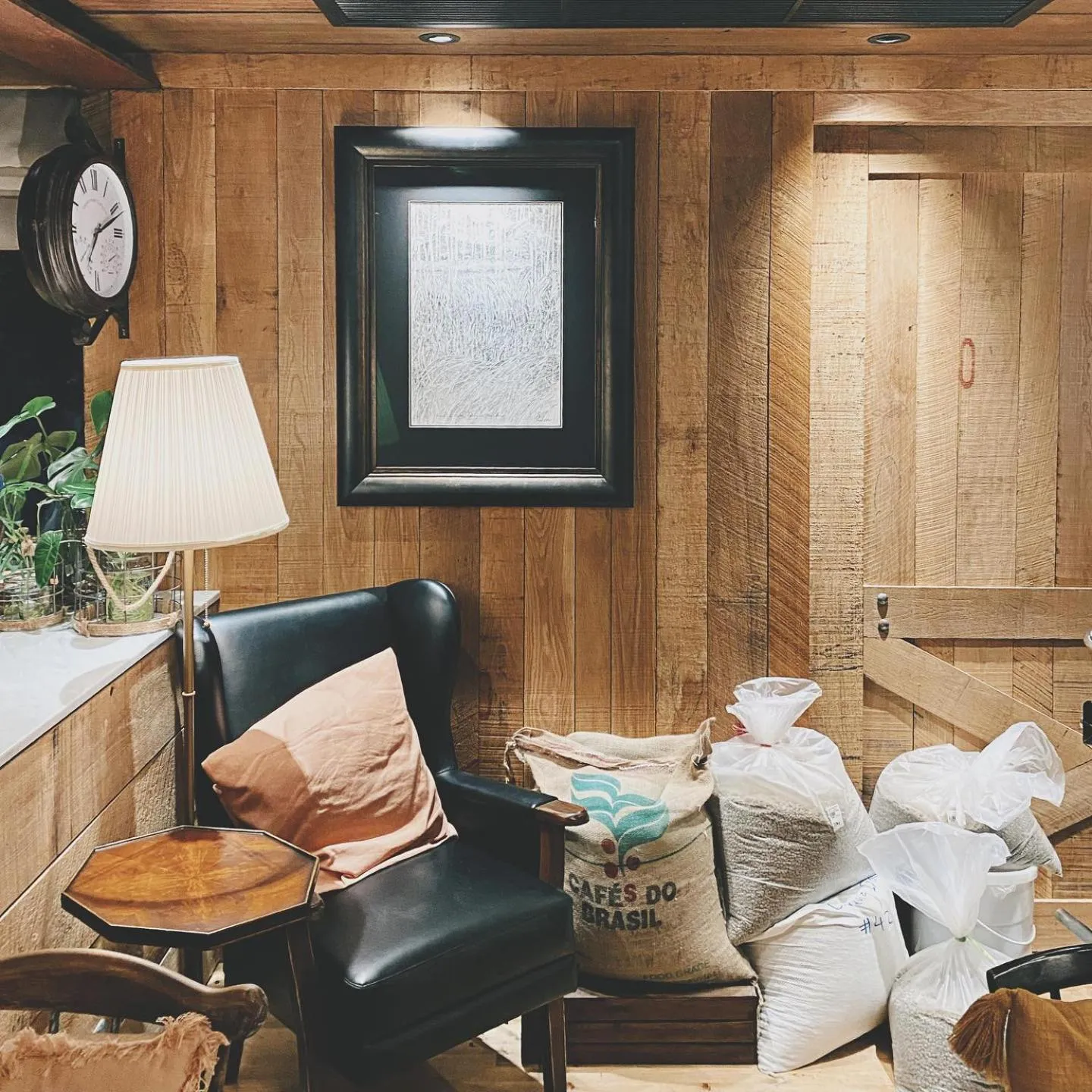 Coffee/tea facilities in Abloom Exclusive Serviced Apartments