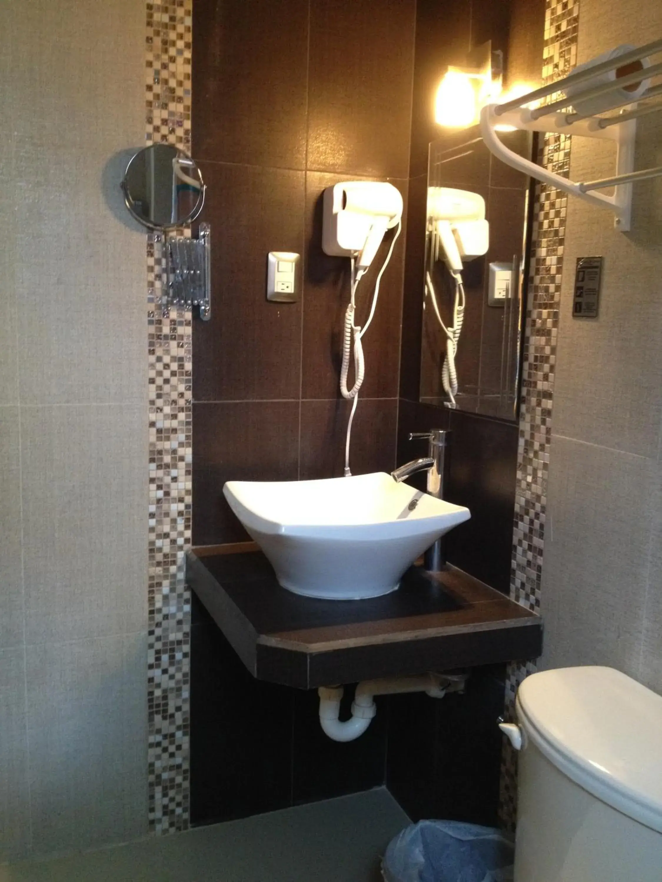 Bathroom in Terracota Corner Rooms