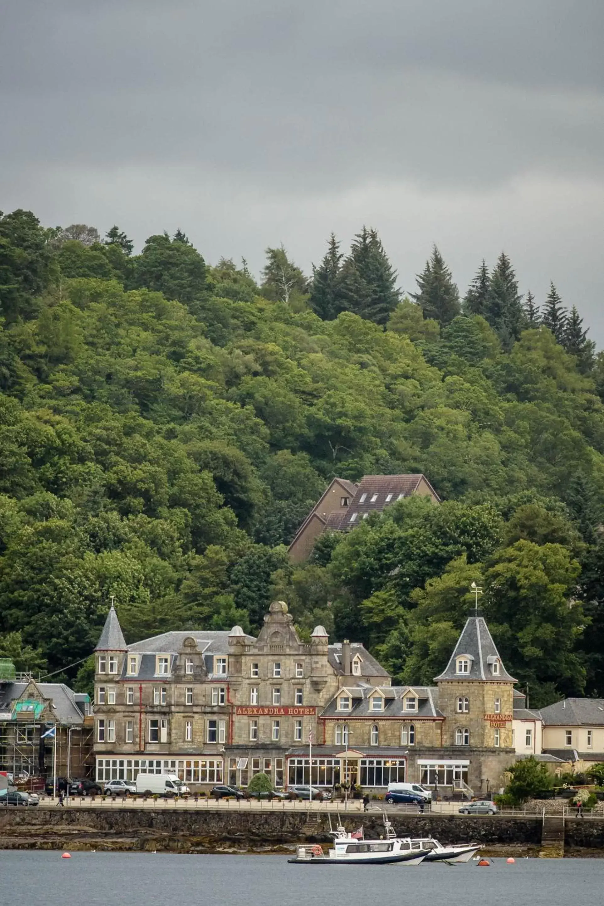 Mountain view in Muthu Alexandra Hotel Mountain view in Muthu Alexandra Hotel