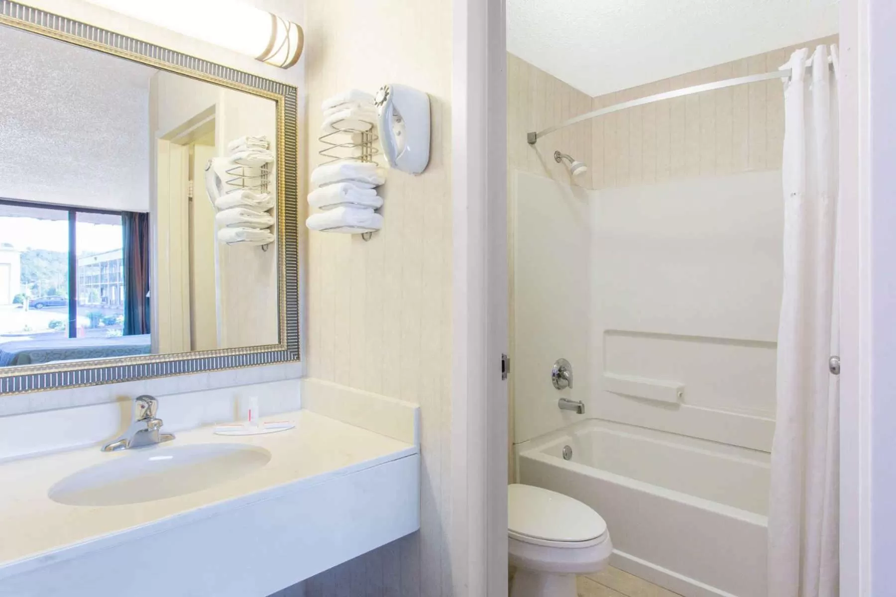 Bathroom in Days Inn by Wyndham Princeton