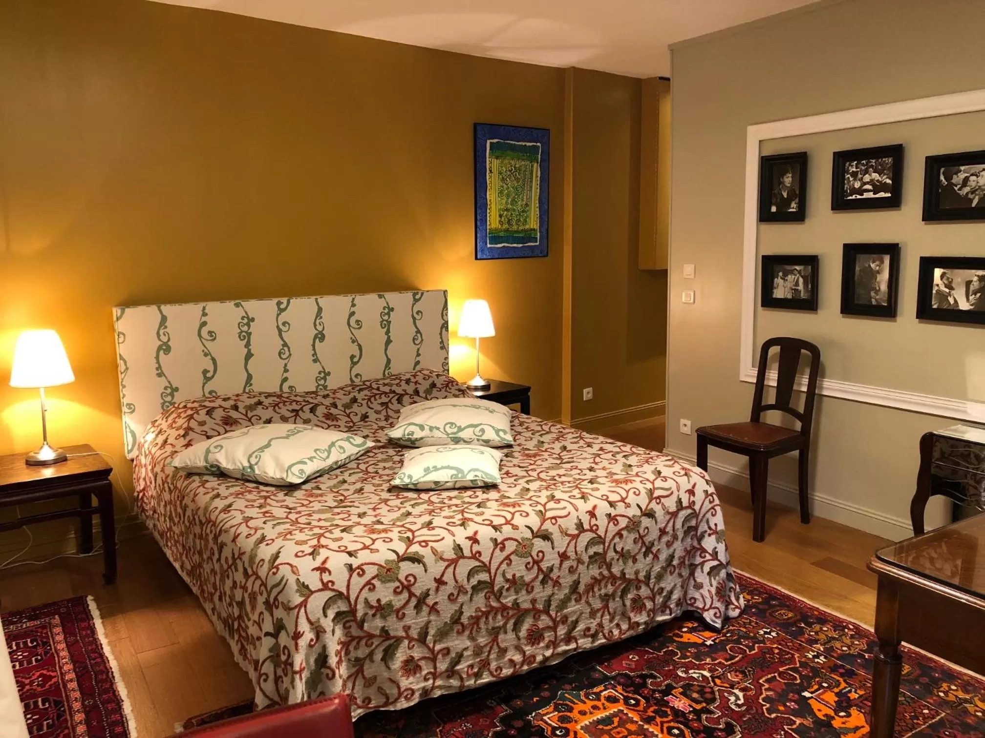 Bed in Relais Hôtelier Douce France