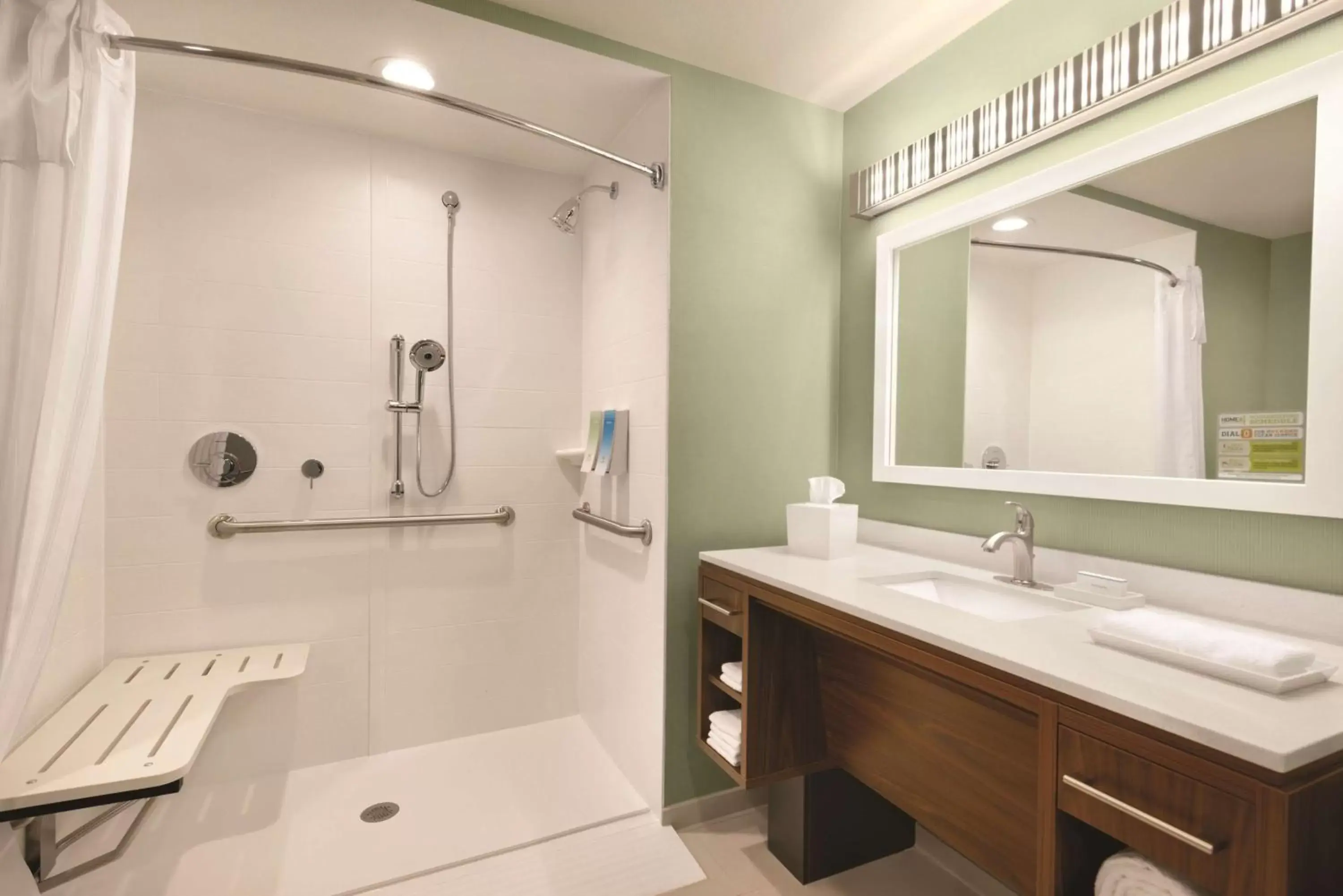 Bathroom in Home2 Suites By Hilton Columbus Dublin