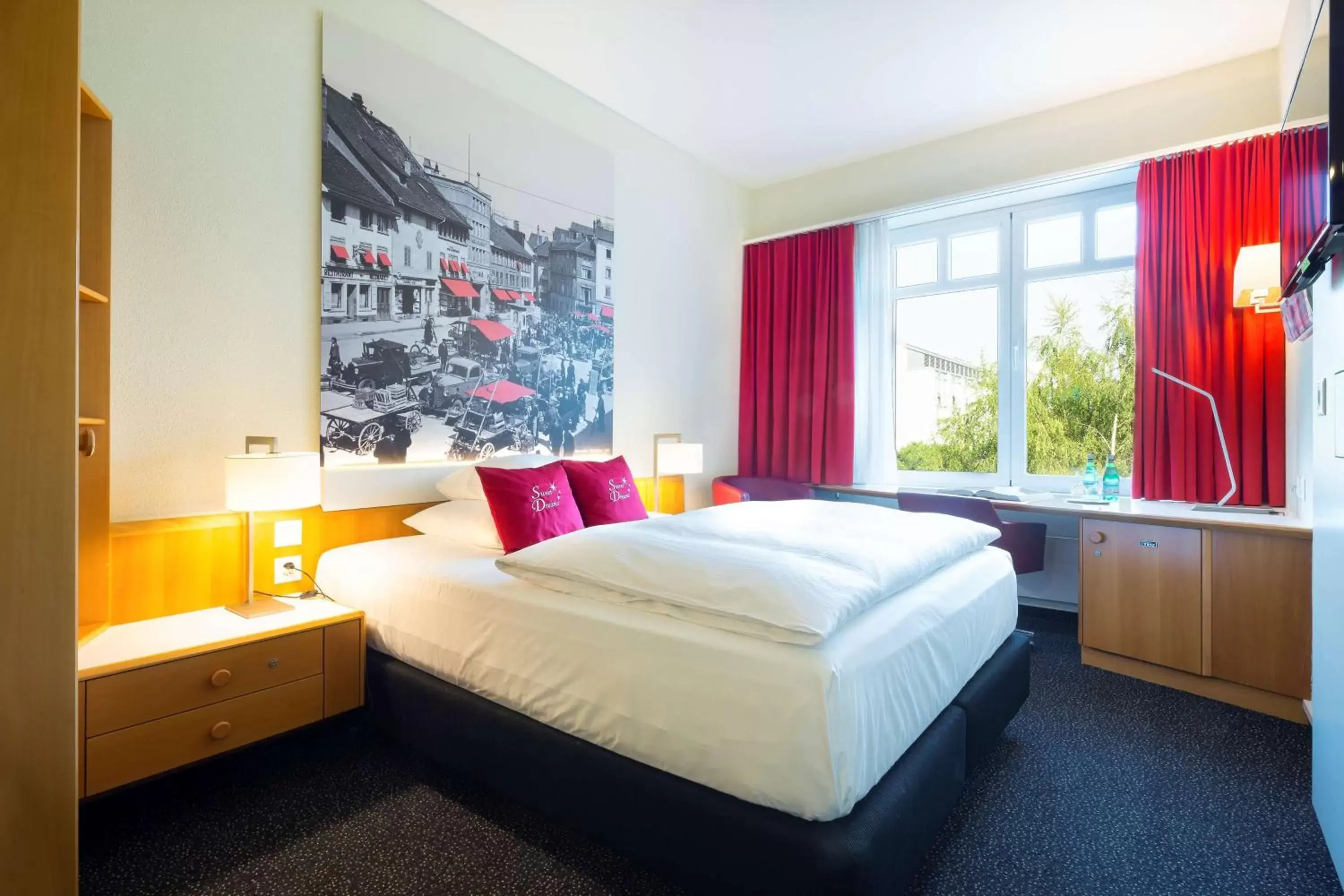 Photo of the whole room, Bed in Hotel Wartmann am Bahnhof