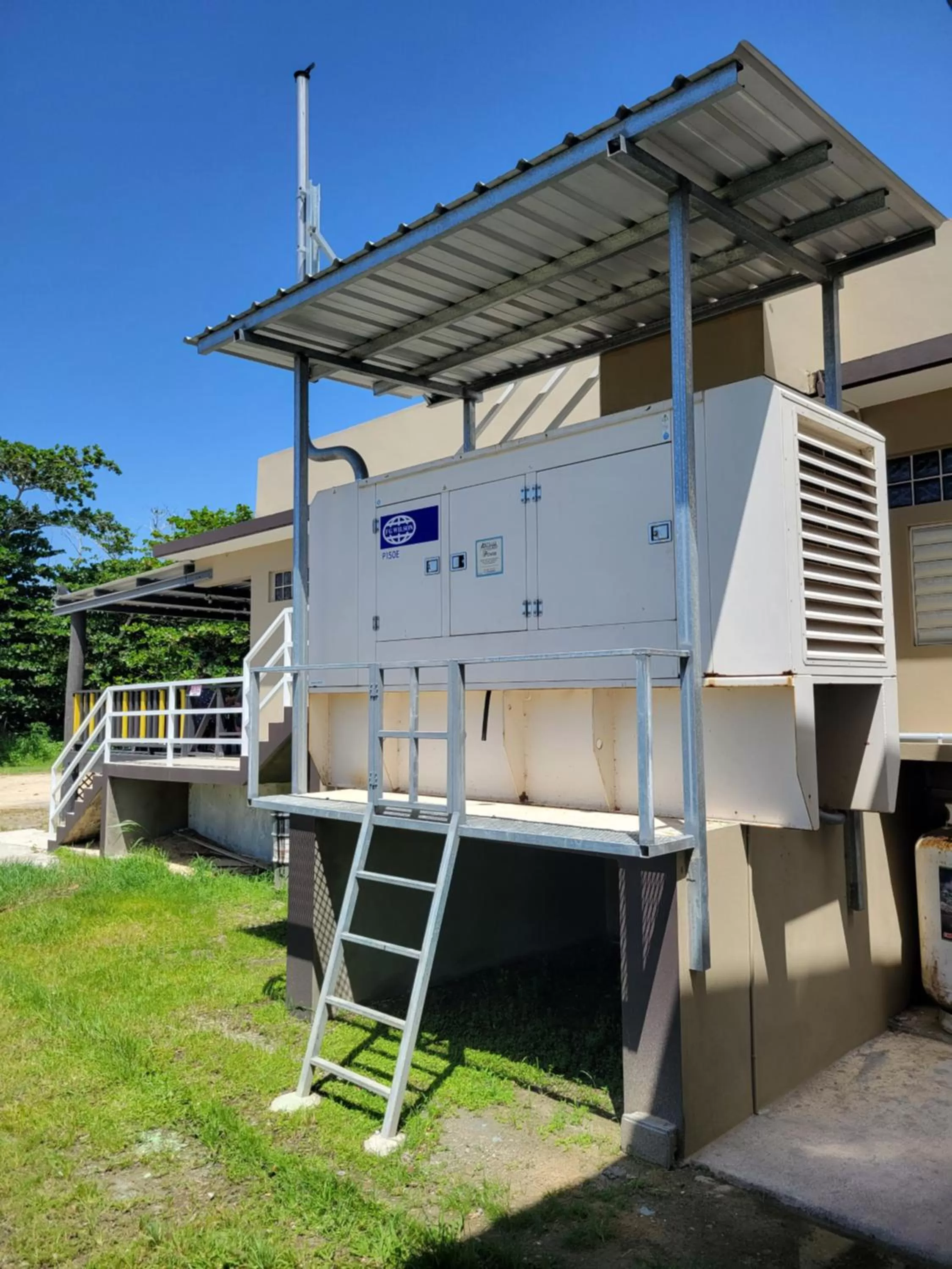 Property building in Aguada of the Seas