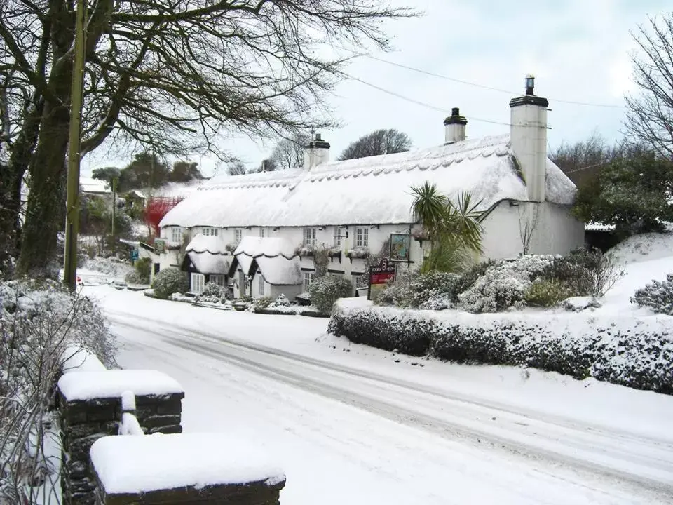 Winter in The Hoops Inn & Country Hotel