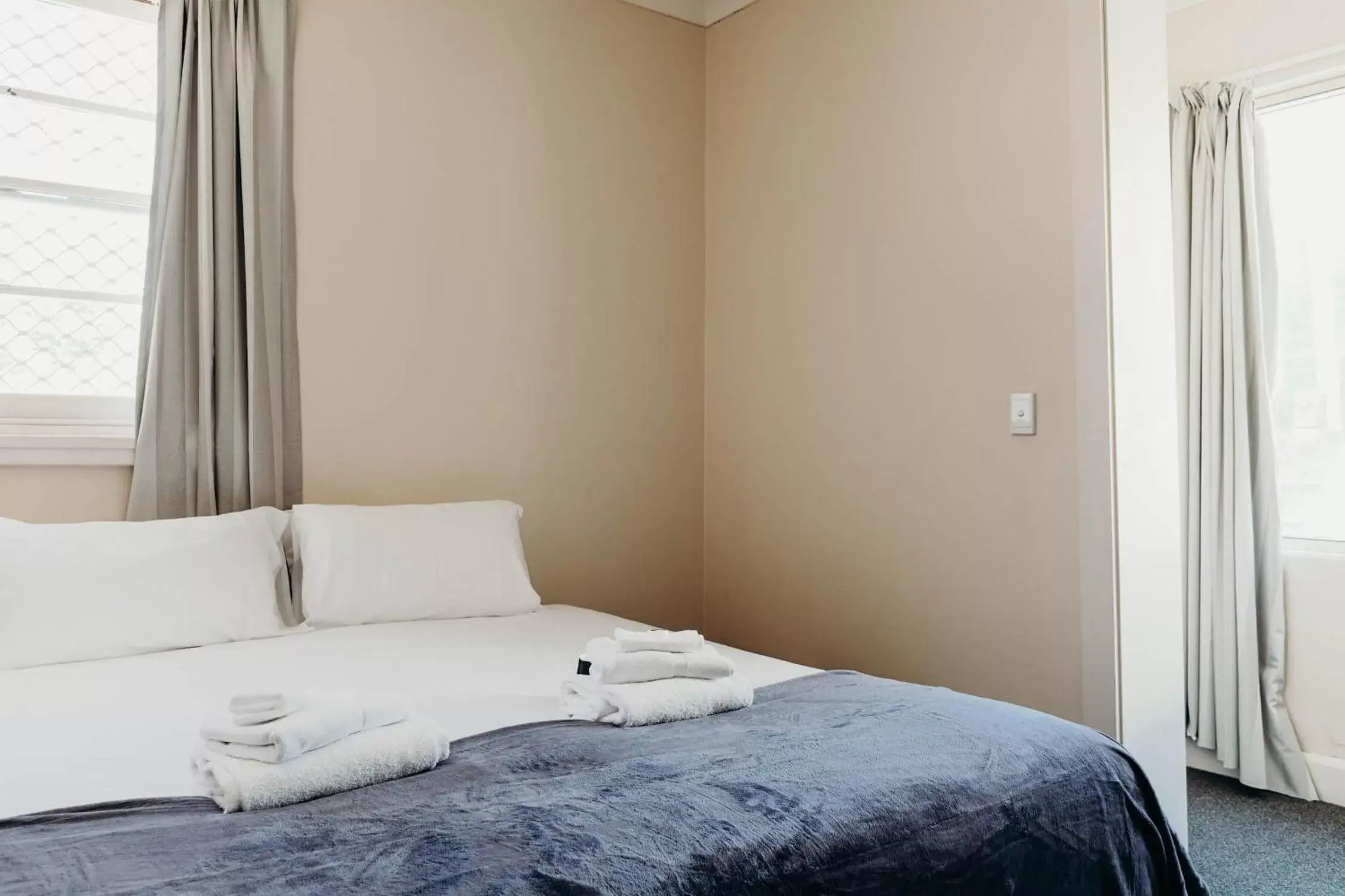 Bed in Port Macquarie Hotel