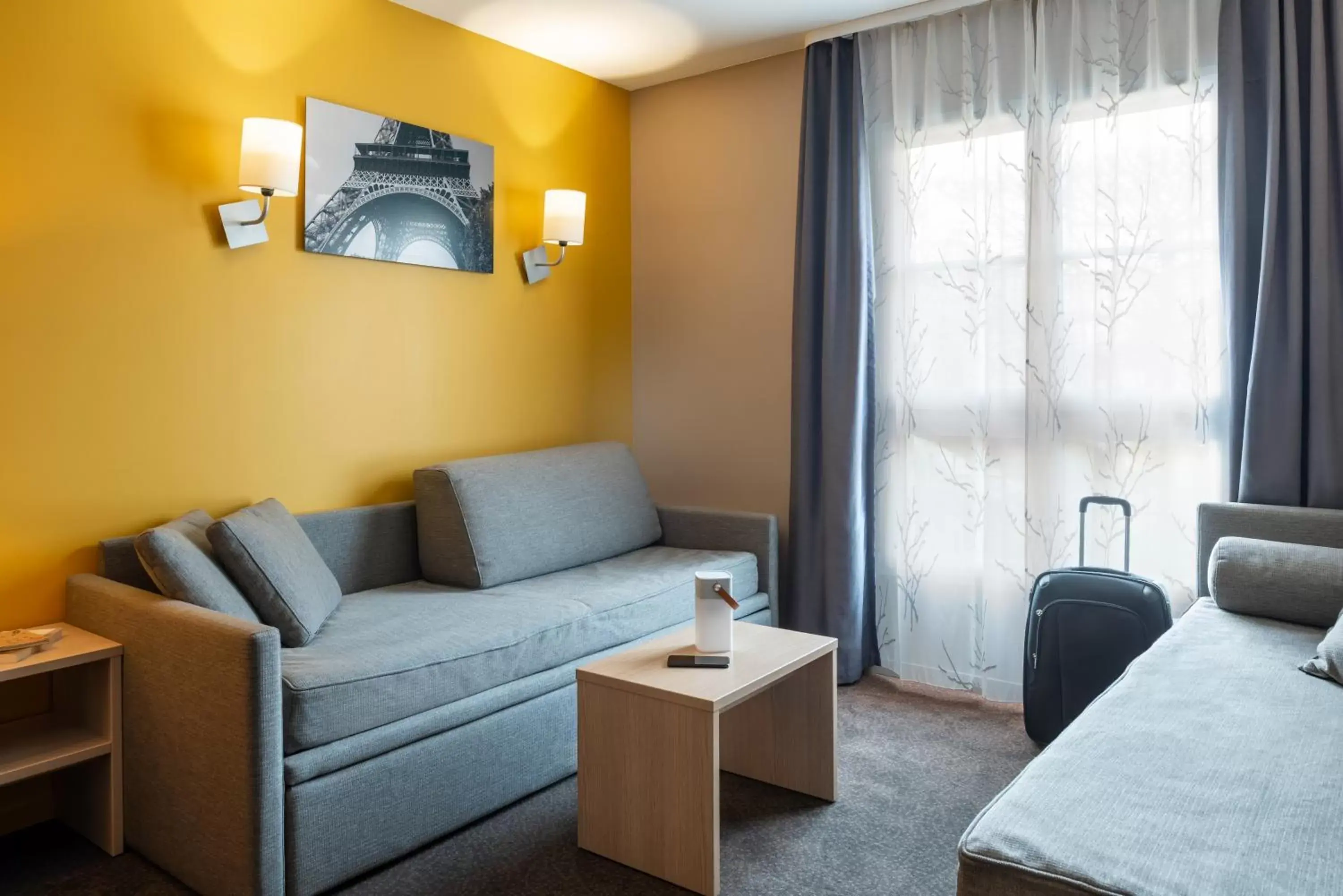 Living room, Seating Area in Aparthotel Adagio Marne La Vallée - Val d'Europe