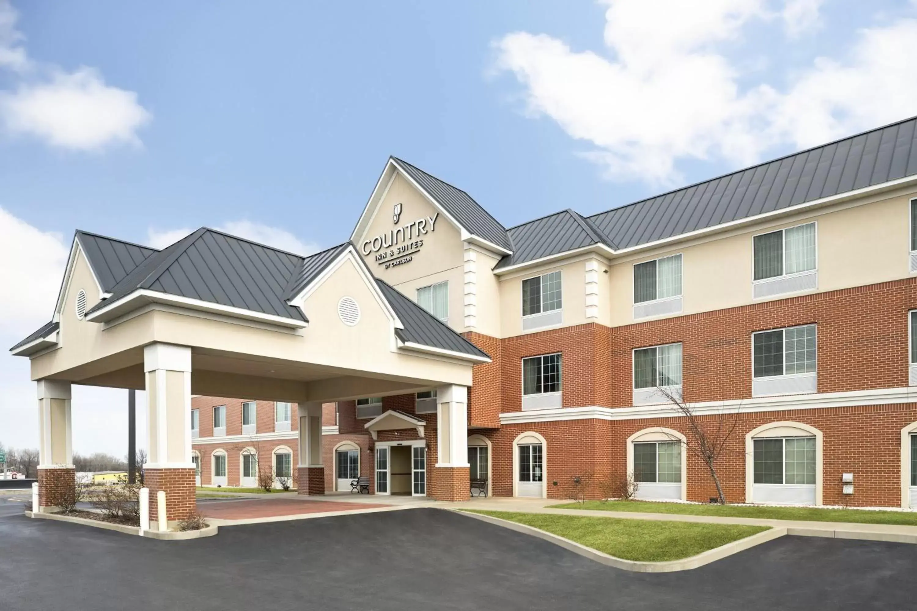 Facade/entrance, Property Building in Country Inn & Suites by Radisson, St. Peters, MO