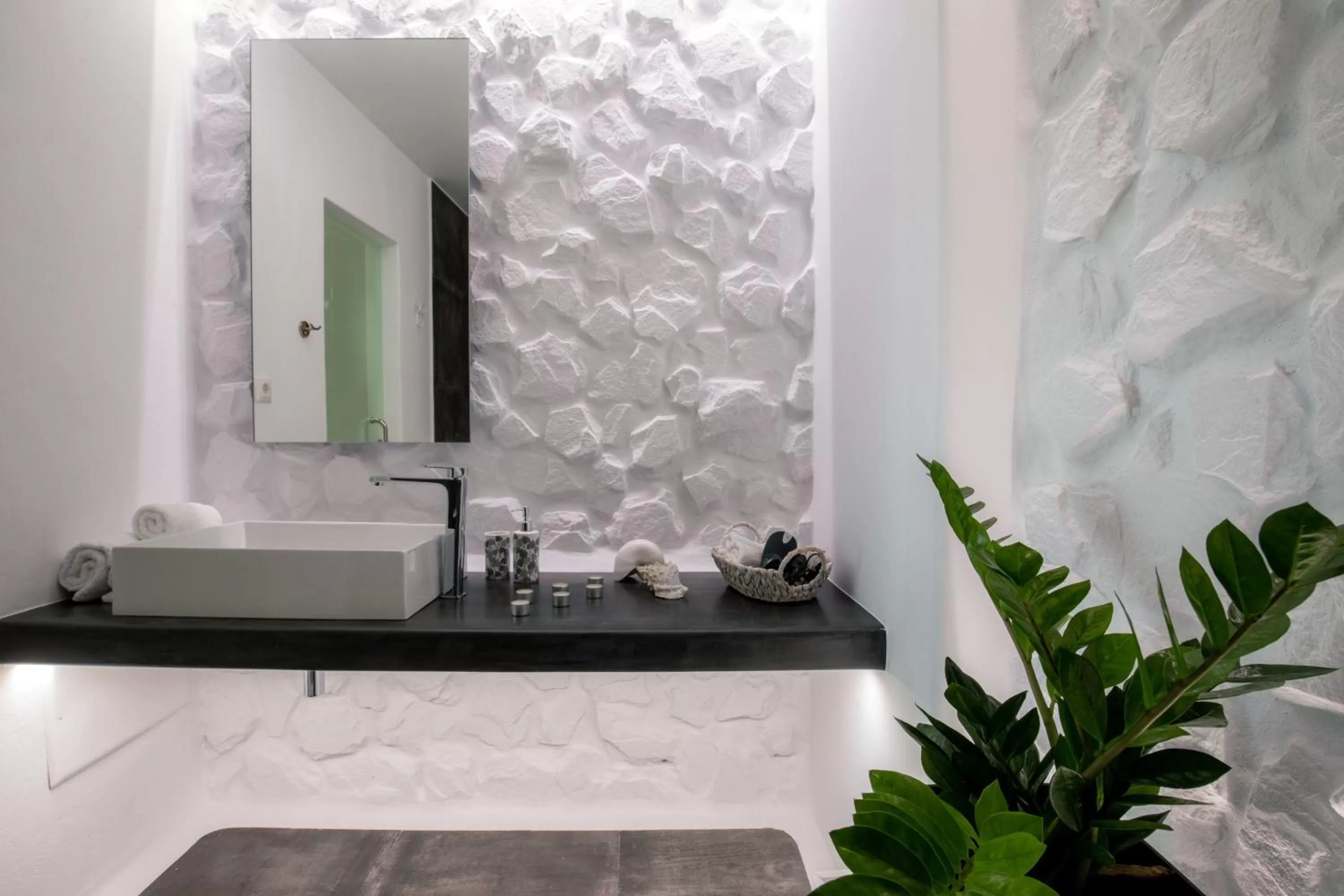 Shower in Arco Naxos Luxury Apartments