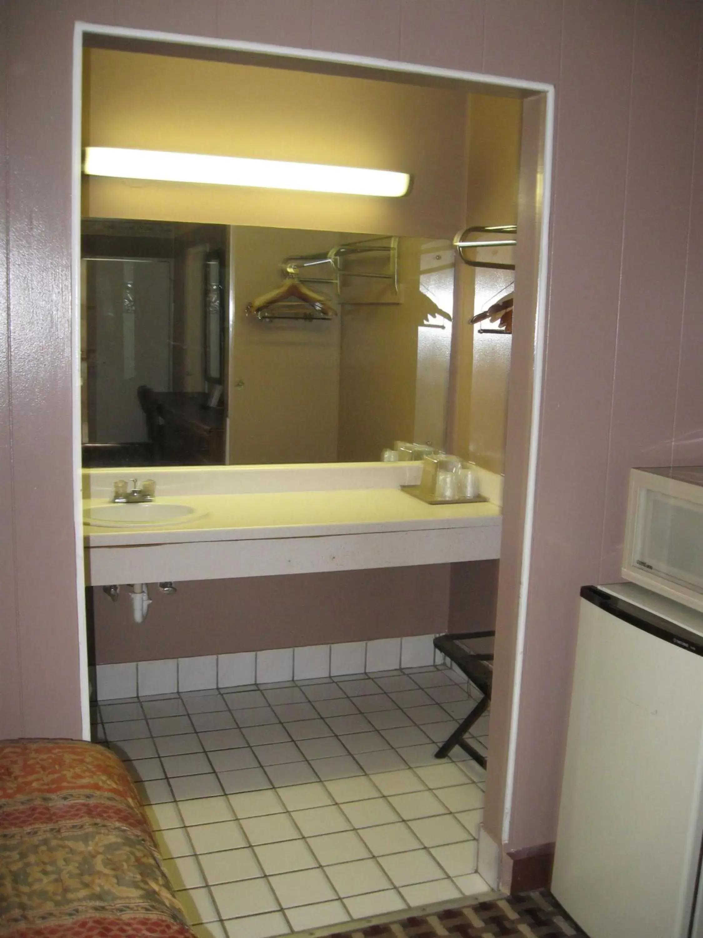 Other, Bathroom in Fincastle Motor Inn