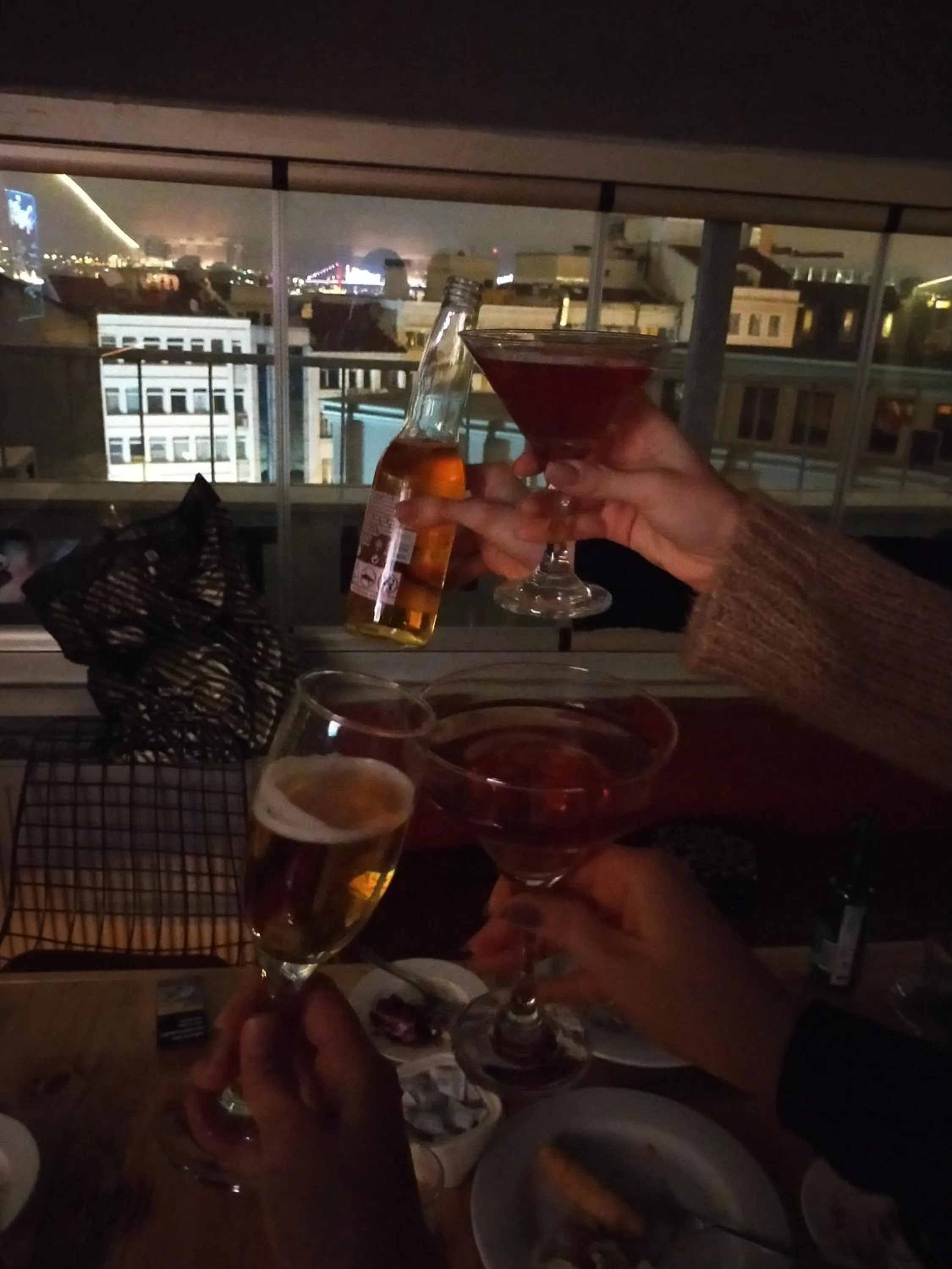 Restaurant/places to eat in Istanbul Central Hotel