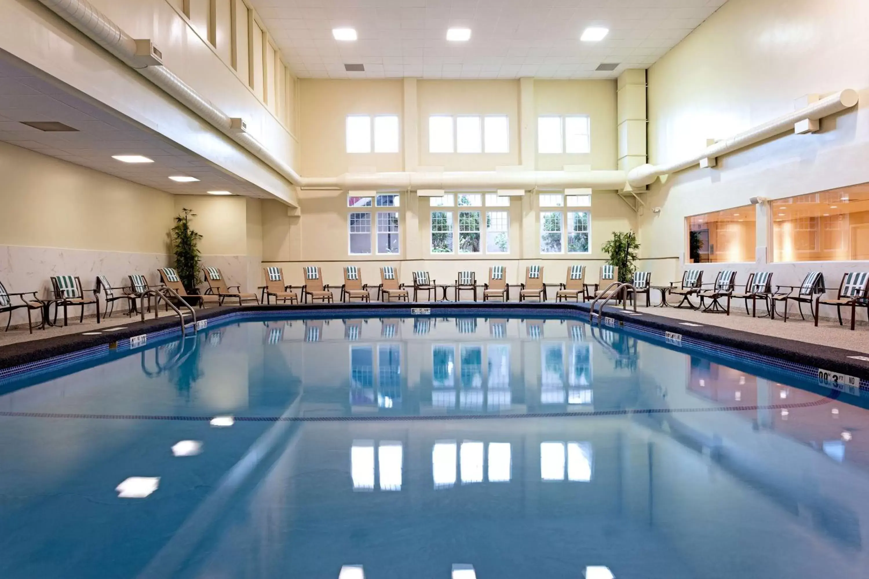 Pool view, Swimming Pool in DoubleTree by Hilton Cape Cod - Hyannis