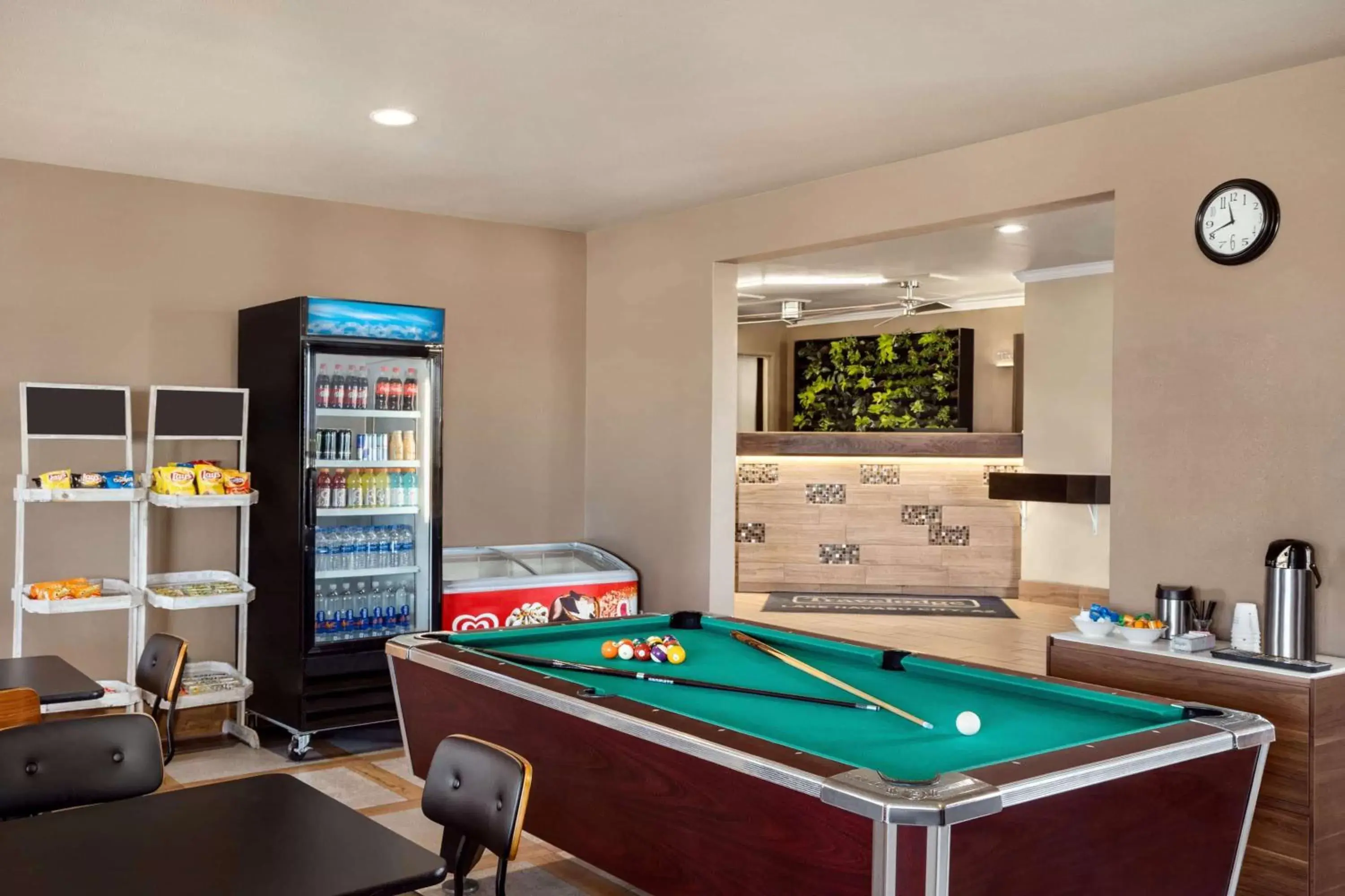 Lobby or reception, Billiards in Travelodge by Wyndham Lake Havasu