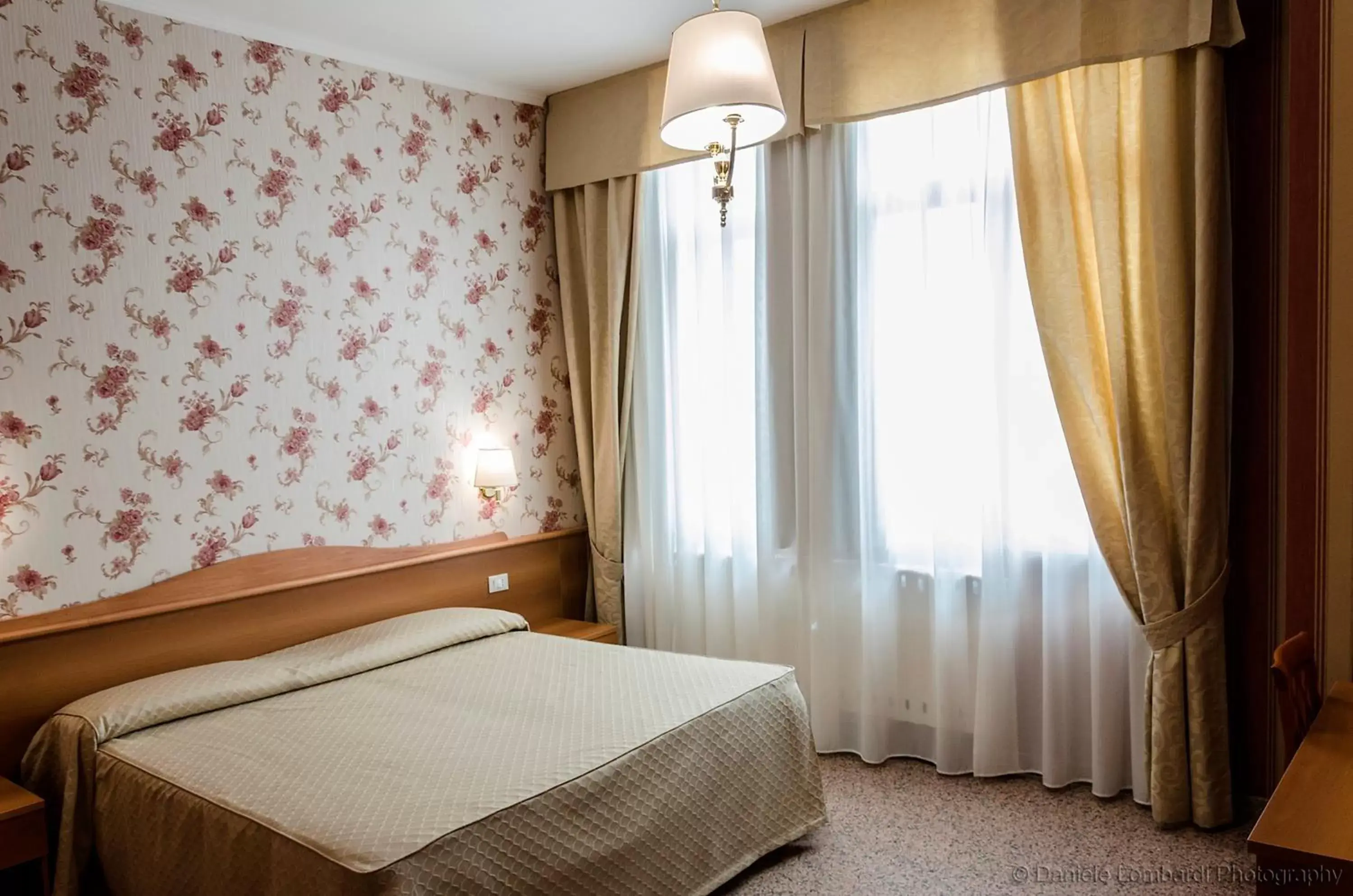 Decorative detail, Bed in Hotel Sorriso