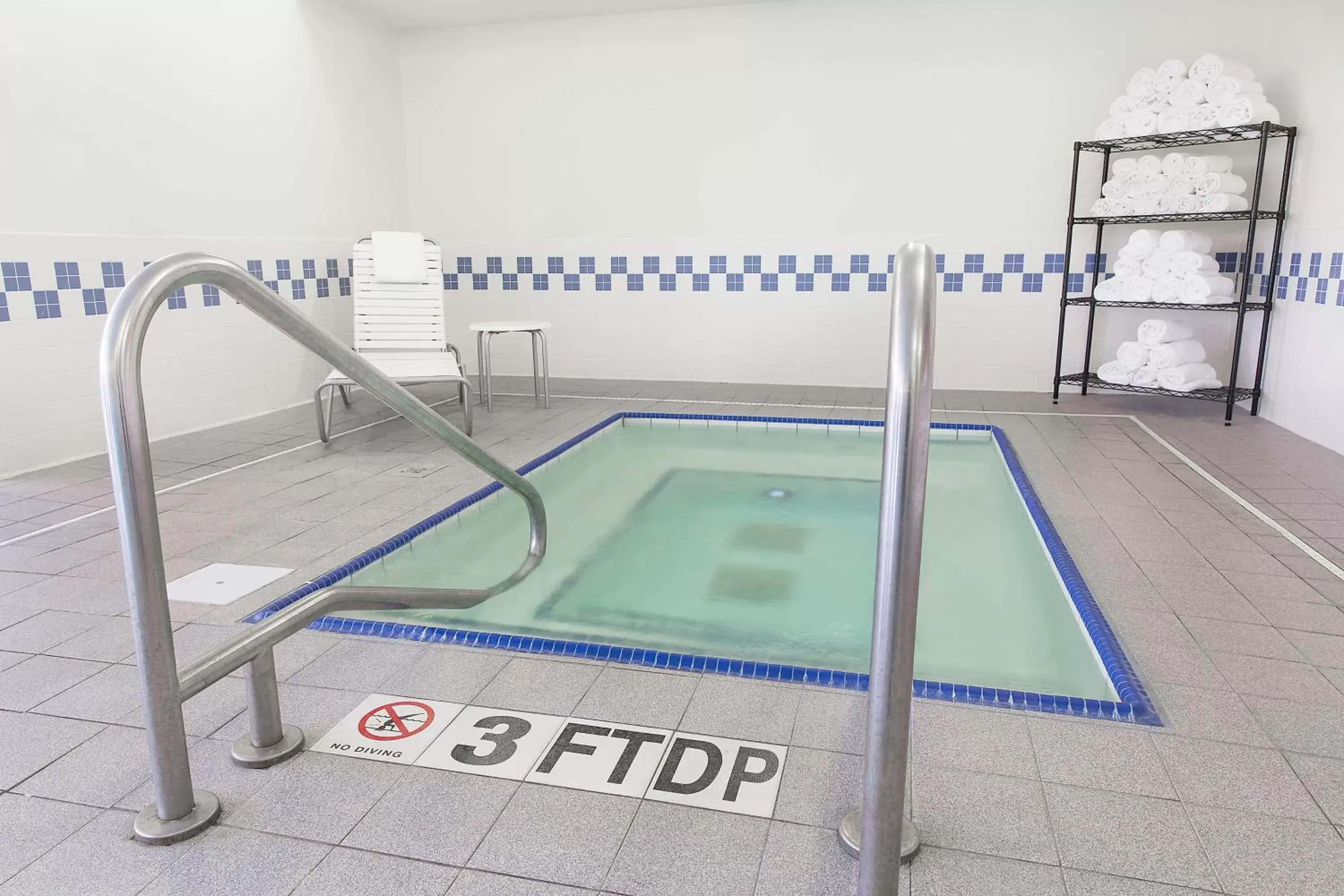 Fitness centre/facilities, Swimming Pool in Fairfield Inn & Suites Fargo