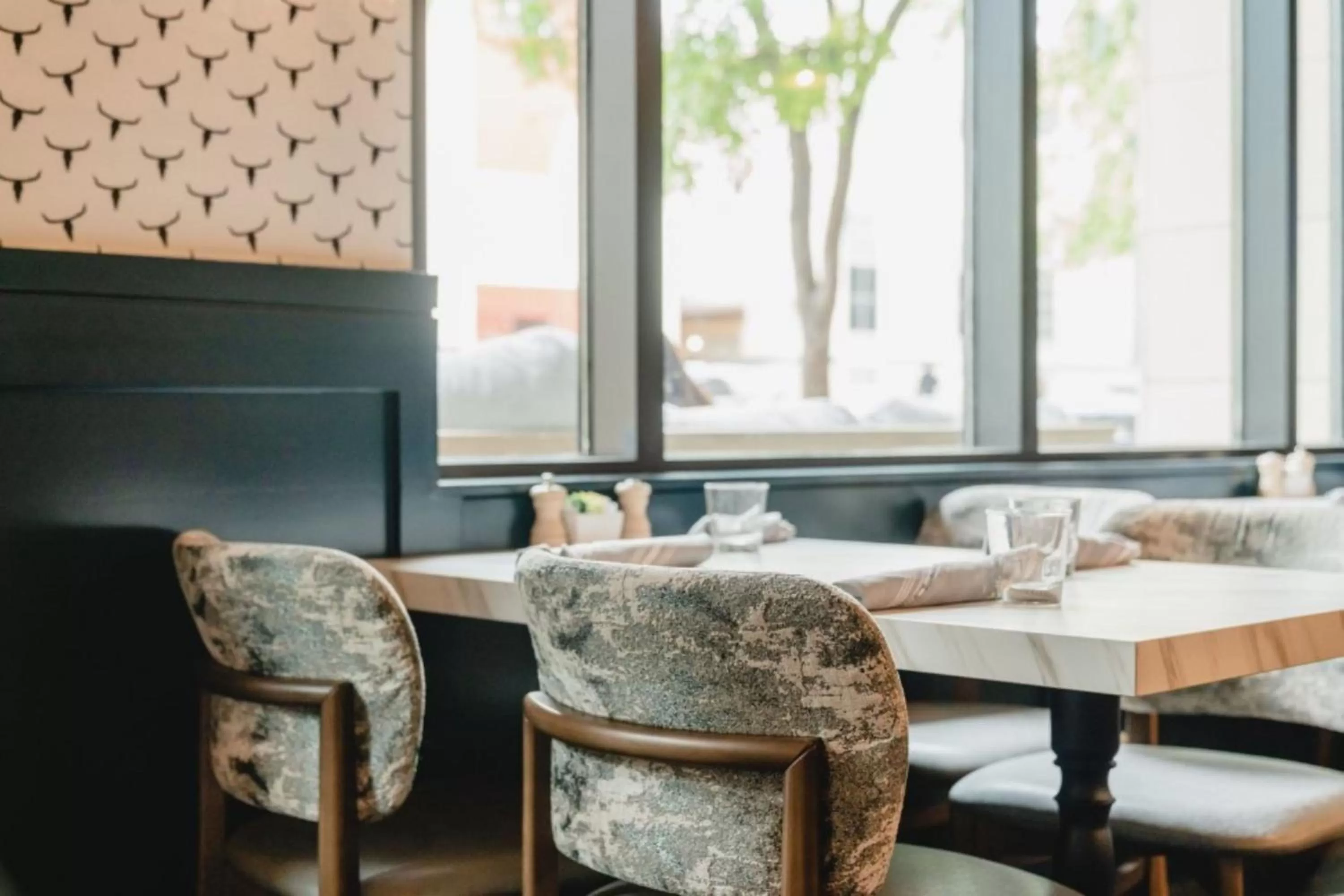 Restaurant/places to eat in Courtyard Austin Downtown/Convention Center