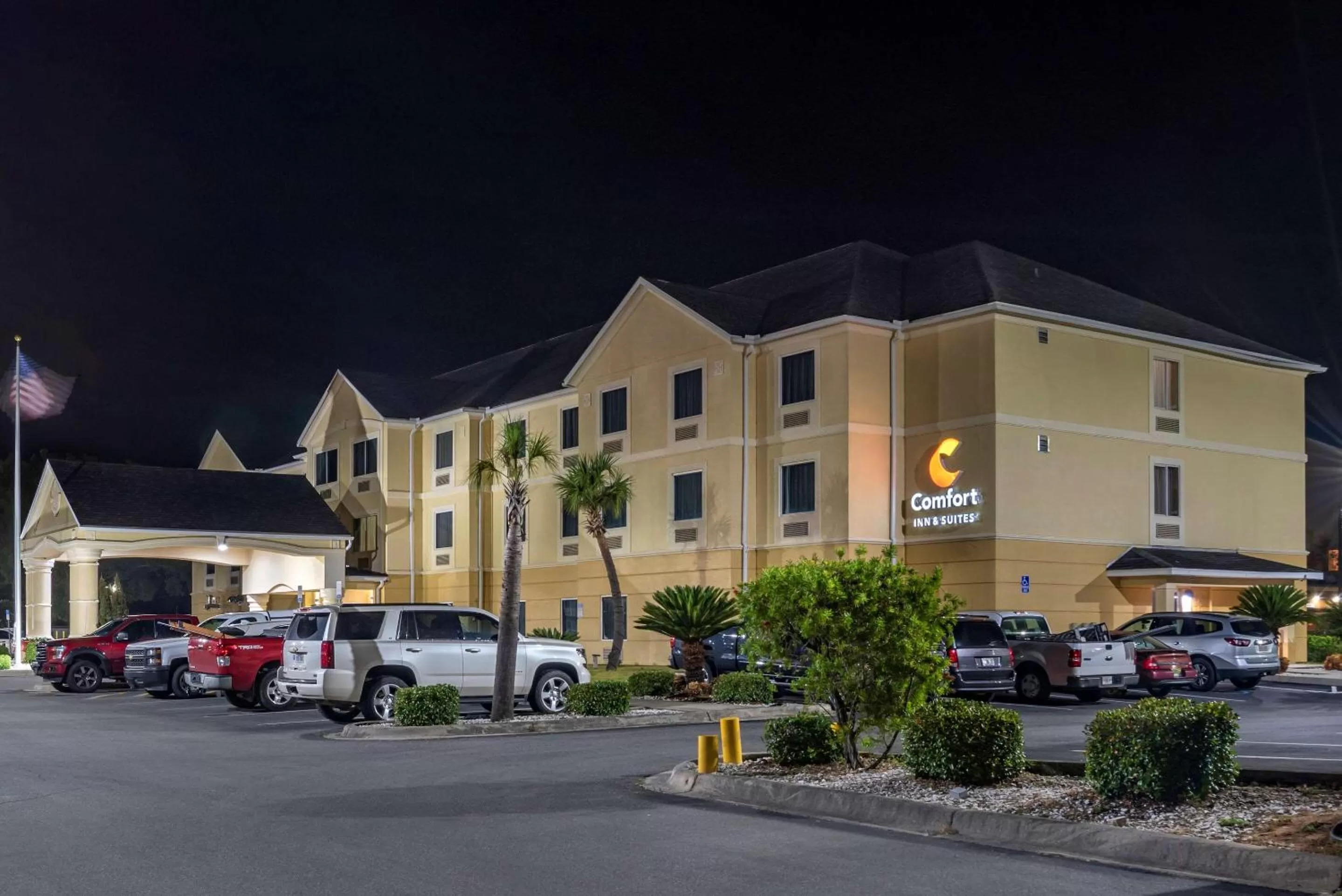 Property building in Comfort Inn & Suites Marianna I-10