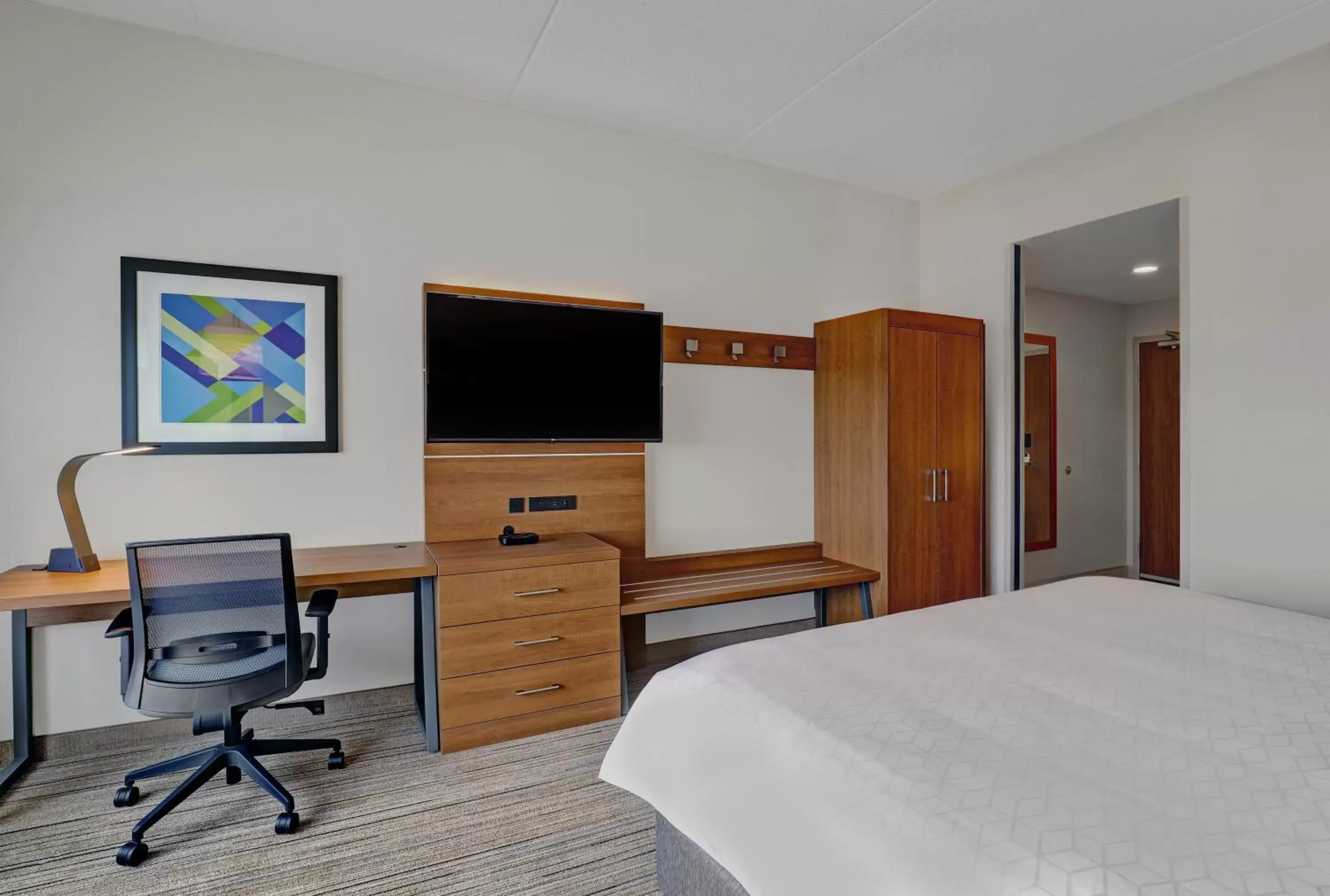 TV/Entertainment Center in Holiday Inn Express & Suites - Port Elgin