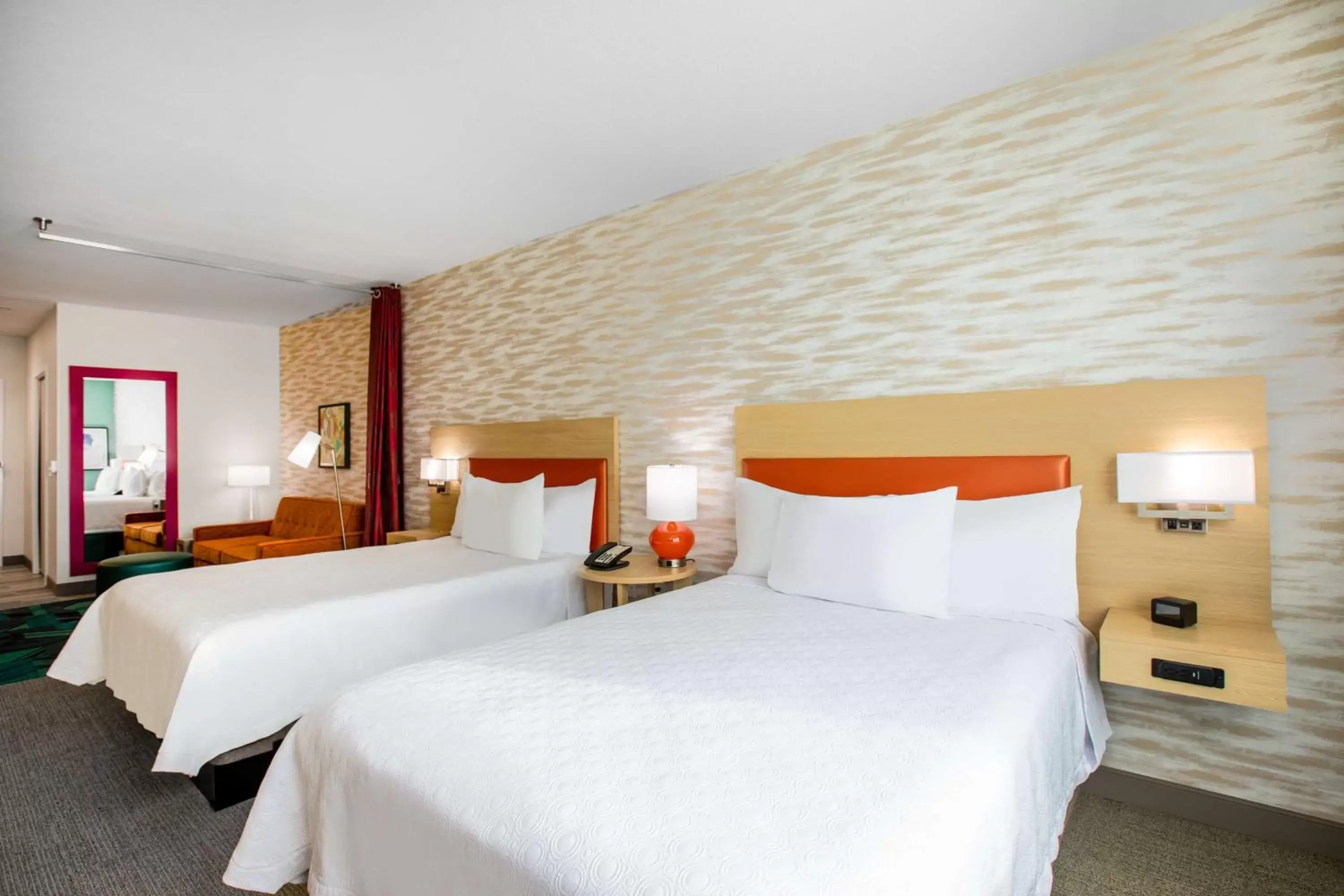 Bed in Home2 Suites By Hilton Carlsbad, Ca Bed in Home2 Suites By Hilton Carlsbad, Ca